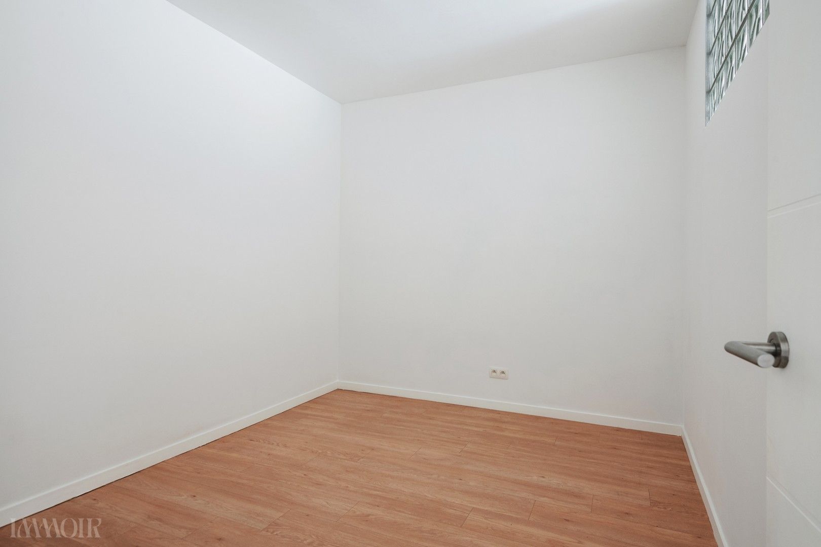 Modern en ruim gelijkvloers appartement in Schoten. foto 15