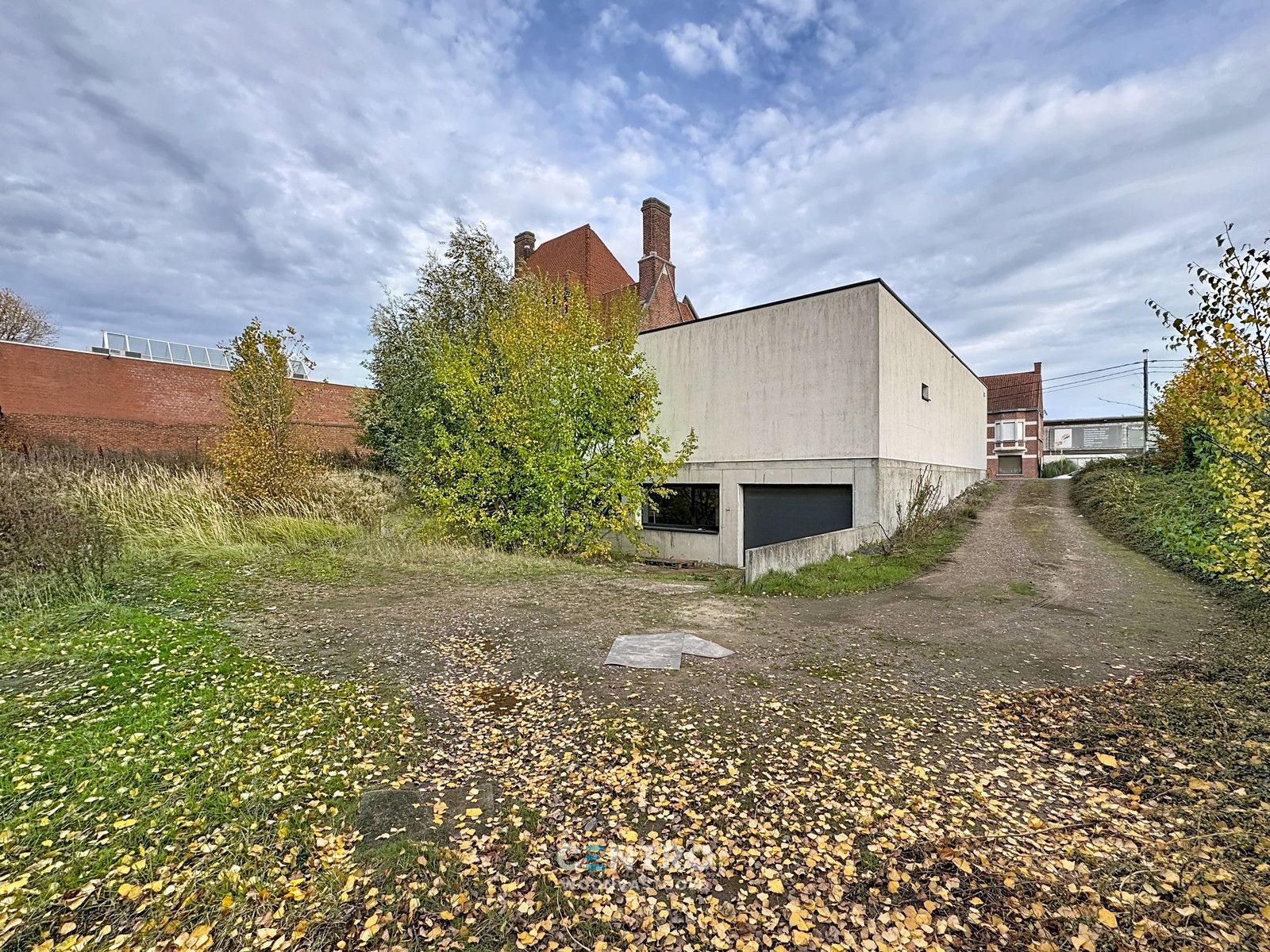 VILLA met handelsruimte op COMMERCIËLE ligging! foto 23