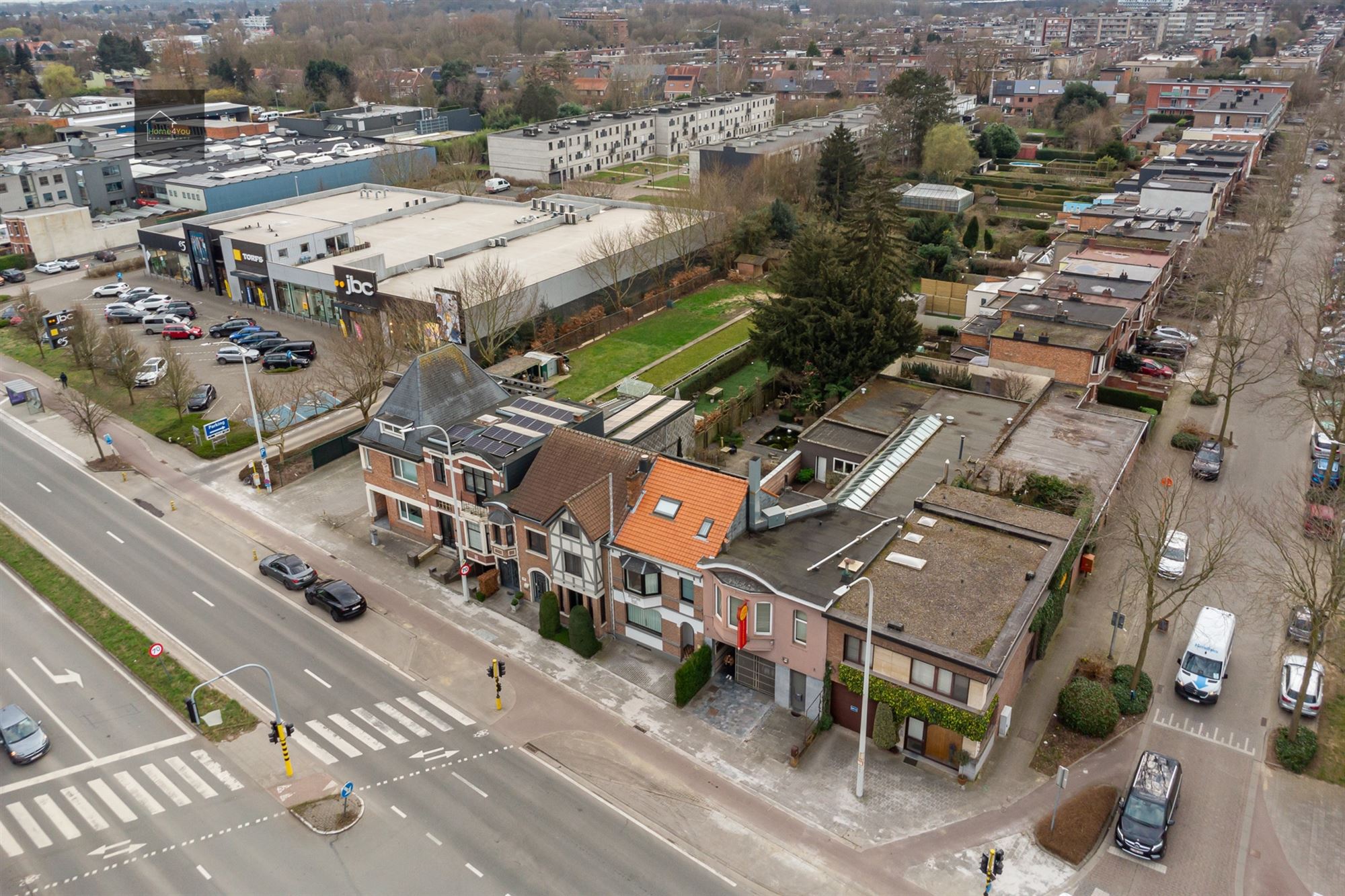 Ruim handelspand op toplocatie foto 21