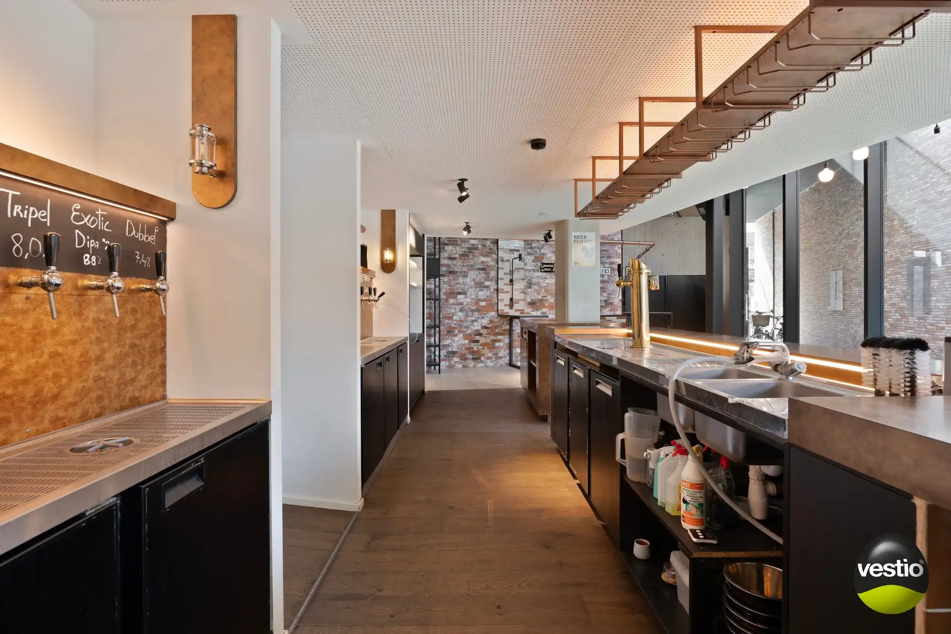 Polyvalent handelspand van ca. 245 m² op strategische locatie in centrum Hasselt. foto 14