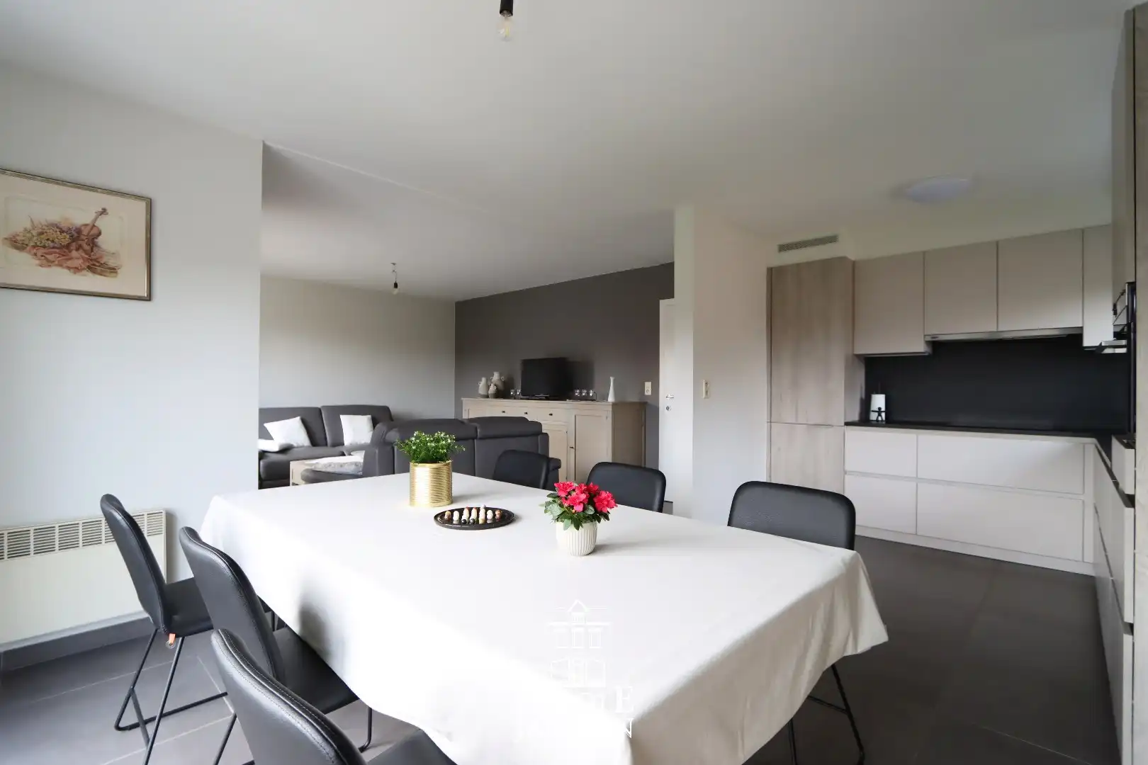 Verzorgd, instapklaar appartement foto 6