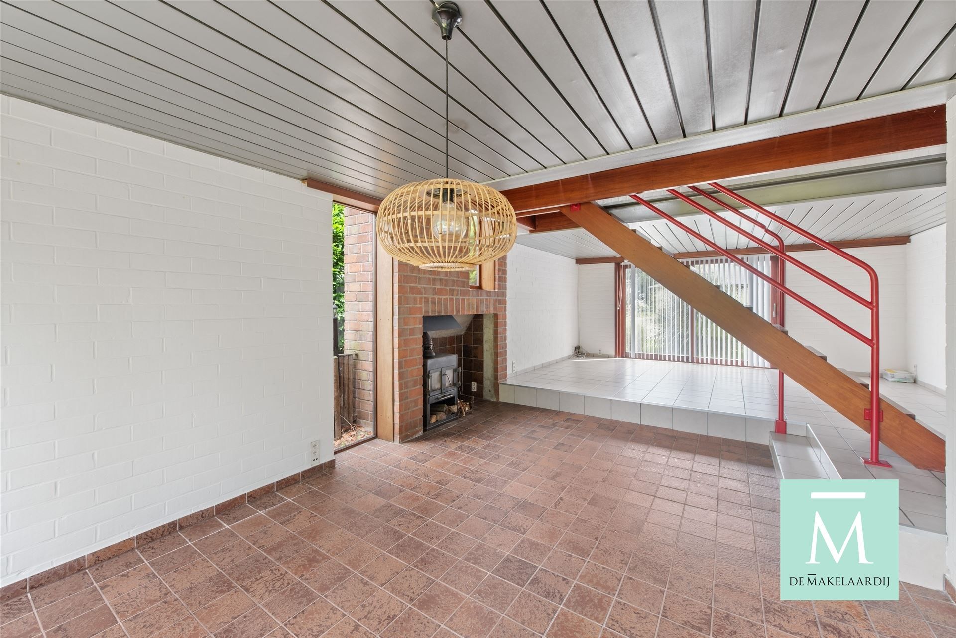 Half-open bebouwing met ruime tuin foto 6