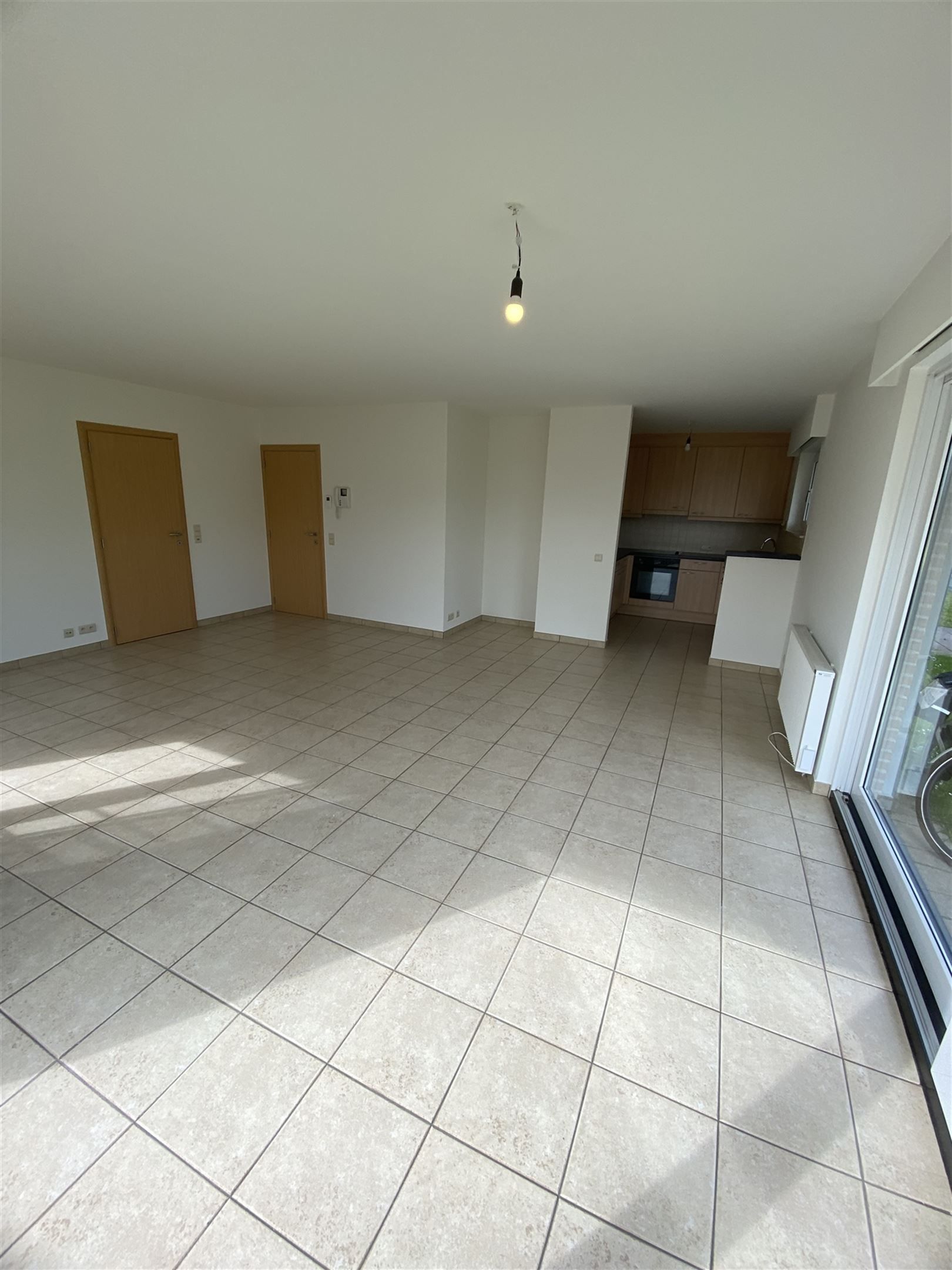 gelijkvloers appartement met garage foto 5