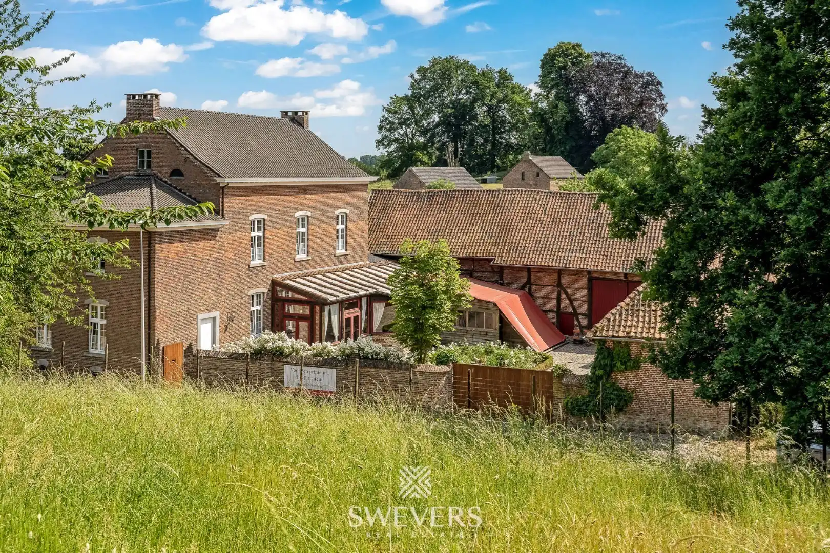 Authentiek herenhuis op 77a met stallingen foto 38