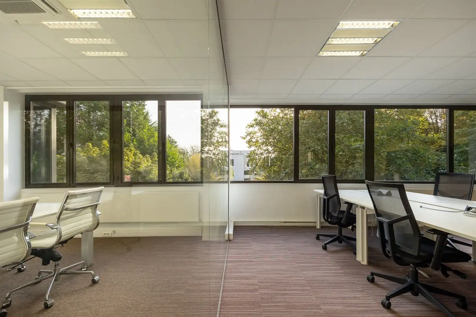 Instapklare kantoorruimte van 235 m² nabij E19 en A12  foto 16