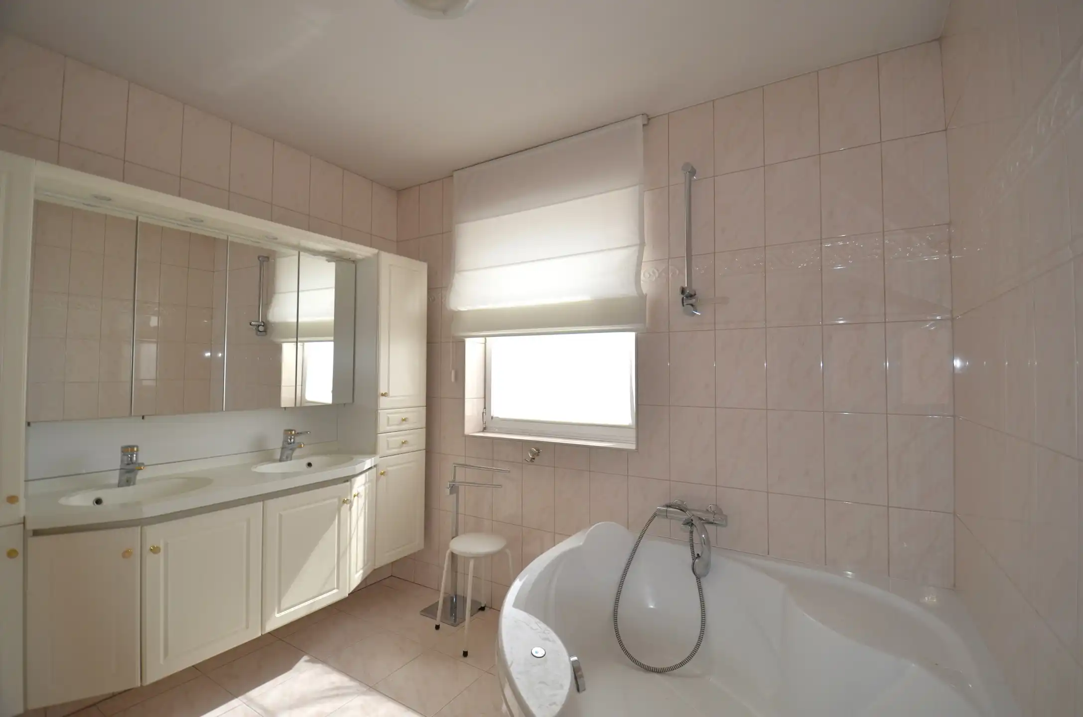 Sfeervol hoekappartement met 2 terrassen, garage en topligging in hartje Nijlen foto 18