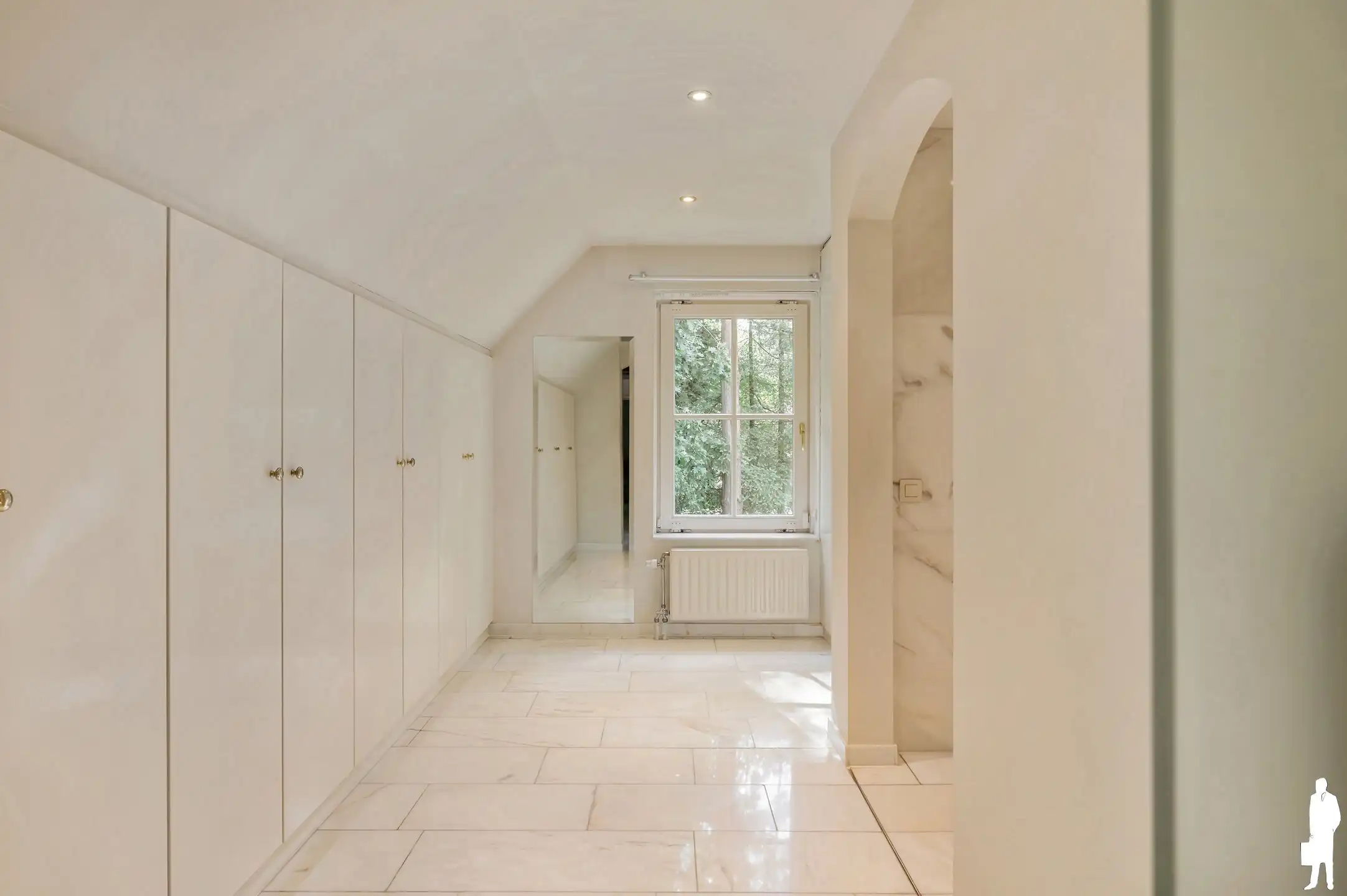 Op absolute toplocatie gelegen villa! foto 21