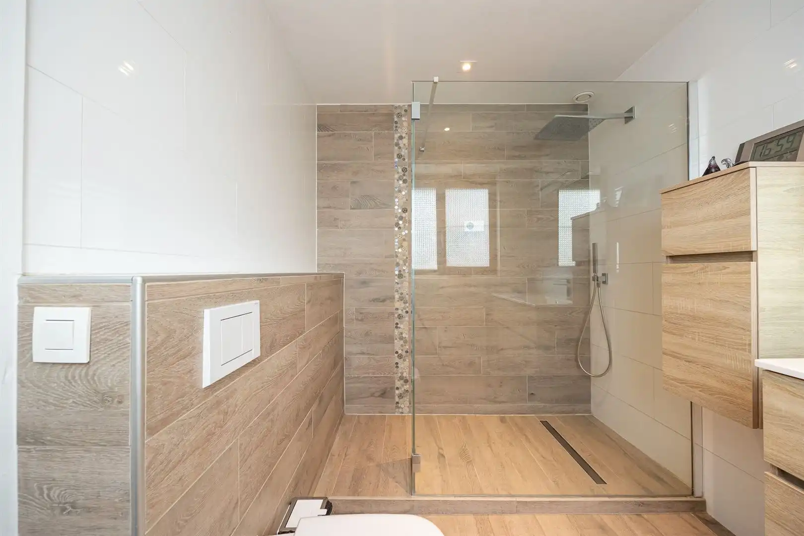 Uitzonderlijke ruime woning aan natuurdomein 'T Rood. foto 23