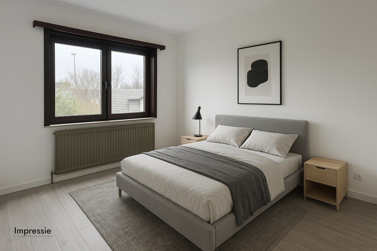 Halfopen woning met ruime tuin foto 9