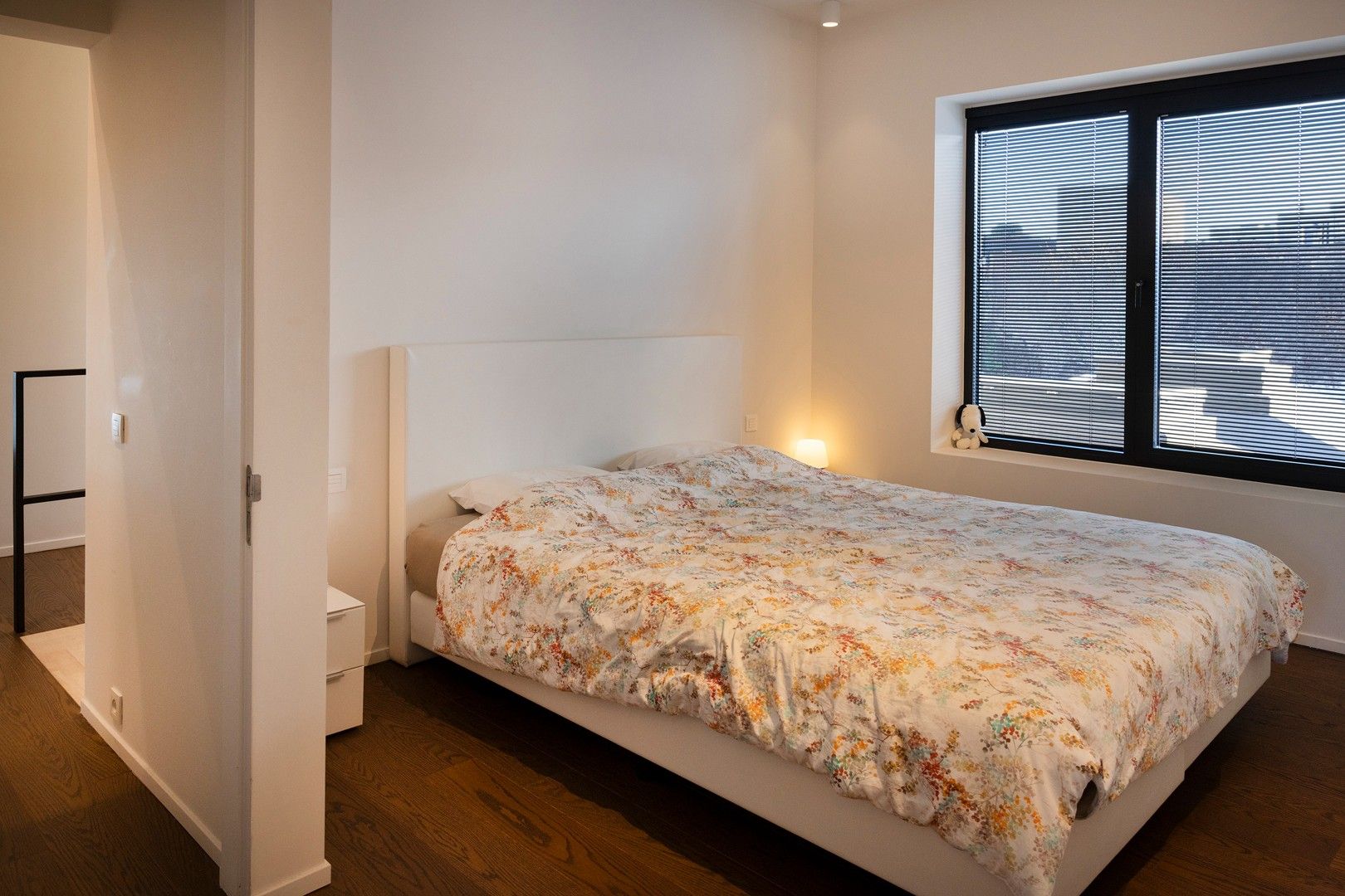 Ruime en 100% instapklare woning met 4 slaapkamers. foto 6