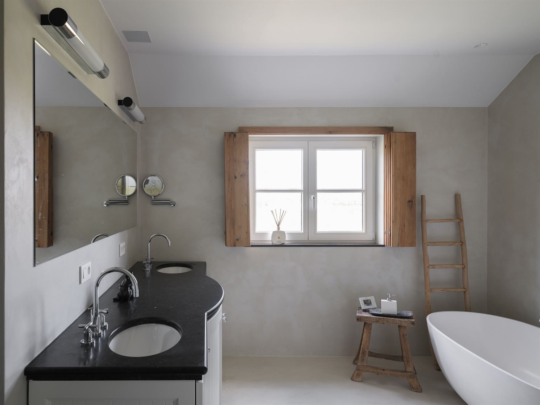 Karaktervolle hoeve met stijl en privacy foto 24