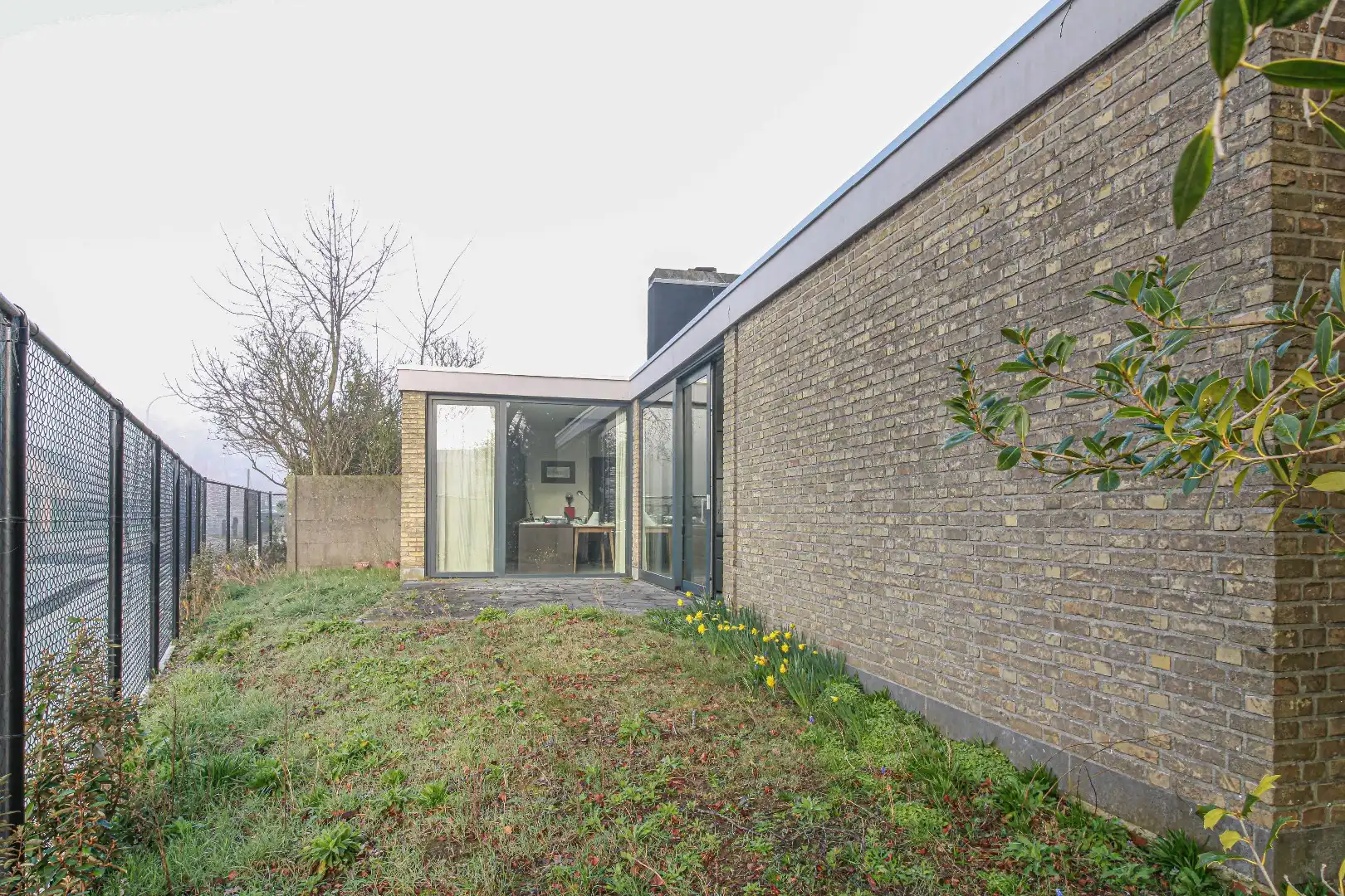 Alleenstaande bungalow met tuin! foto 6