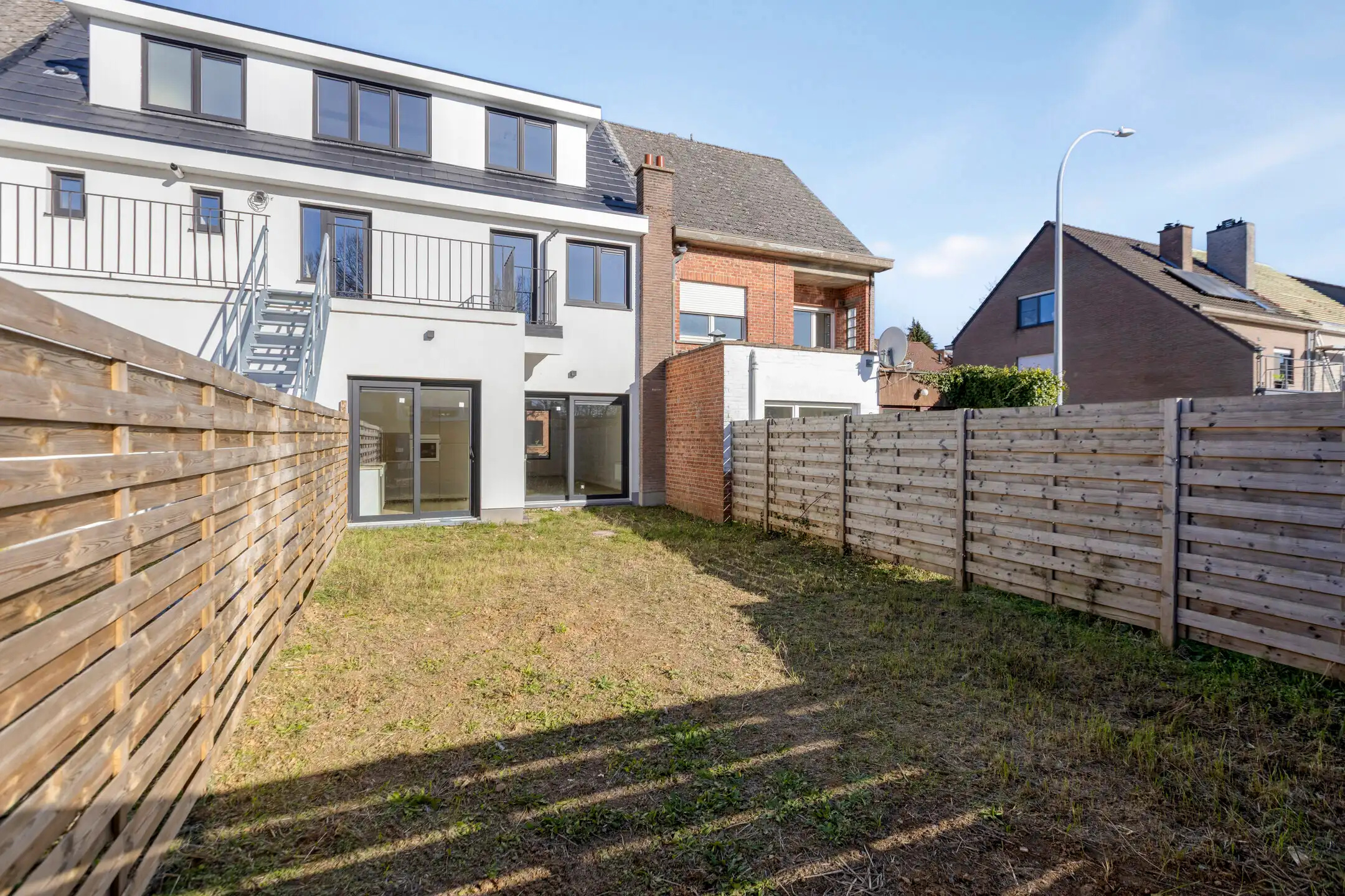 Woning met 4 slaapkamers, 2 badkamers en 2 autostaanplaatsen foto 19