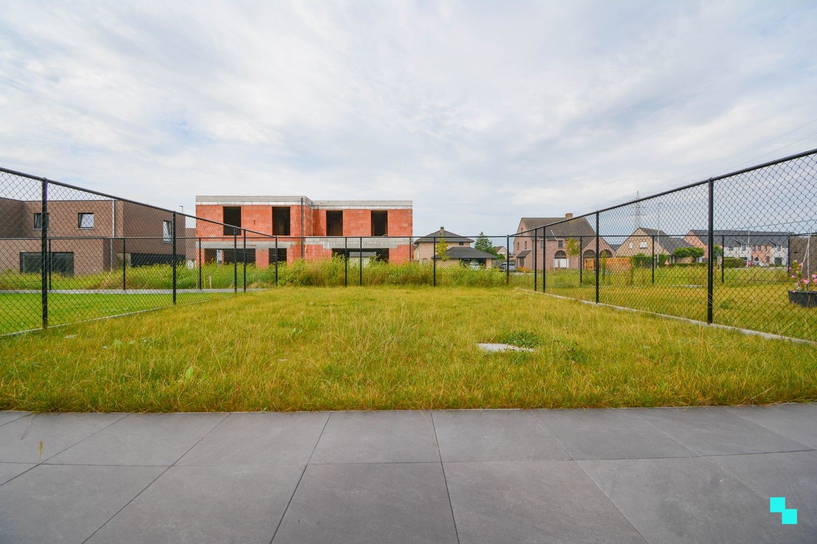 Nieuwbouwwoning met vier slaapkamers te Roeselare foto 21