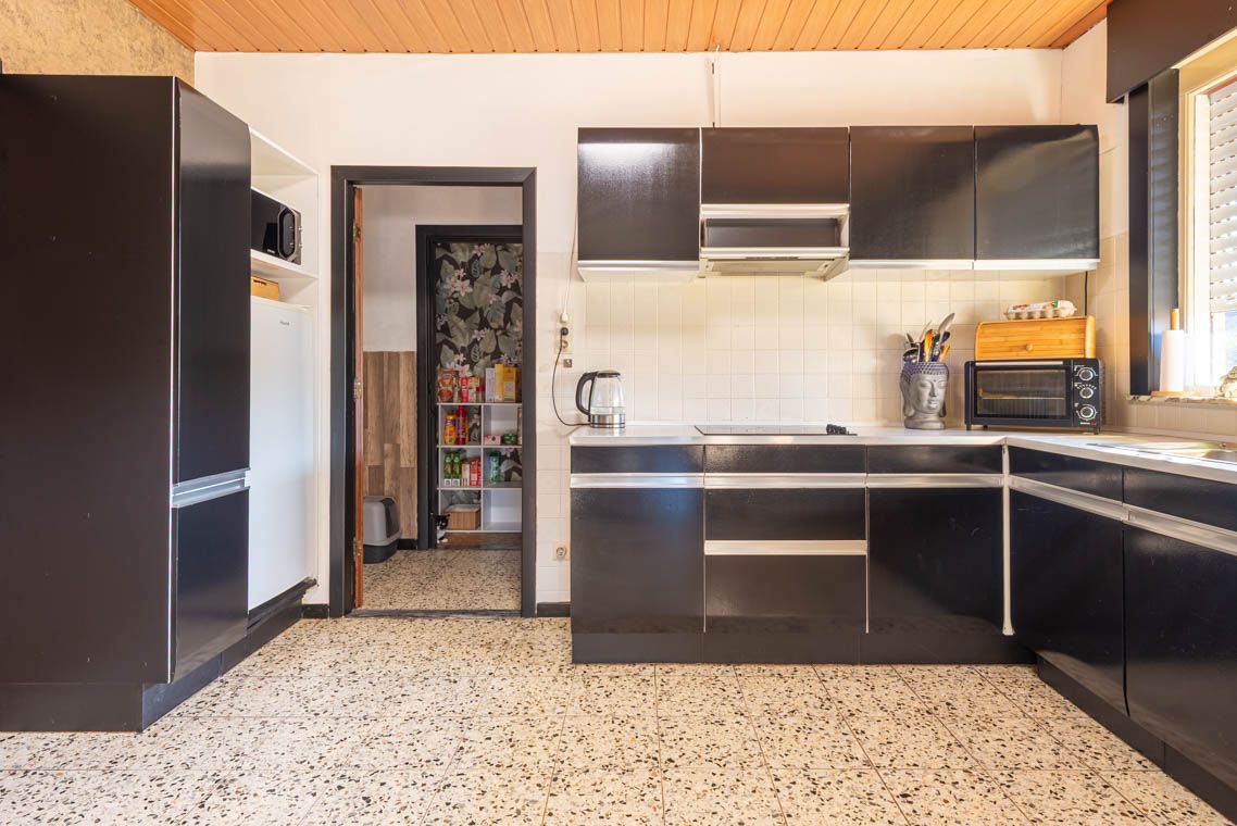 Woning met 3 slaapkamers op mooie locatie, 6are 23ca, dicht aan natuur, centrum en station foto 11
