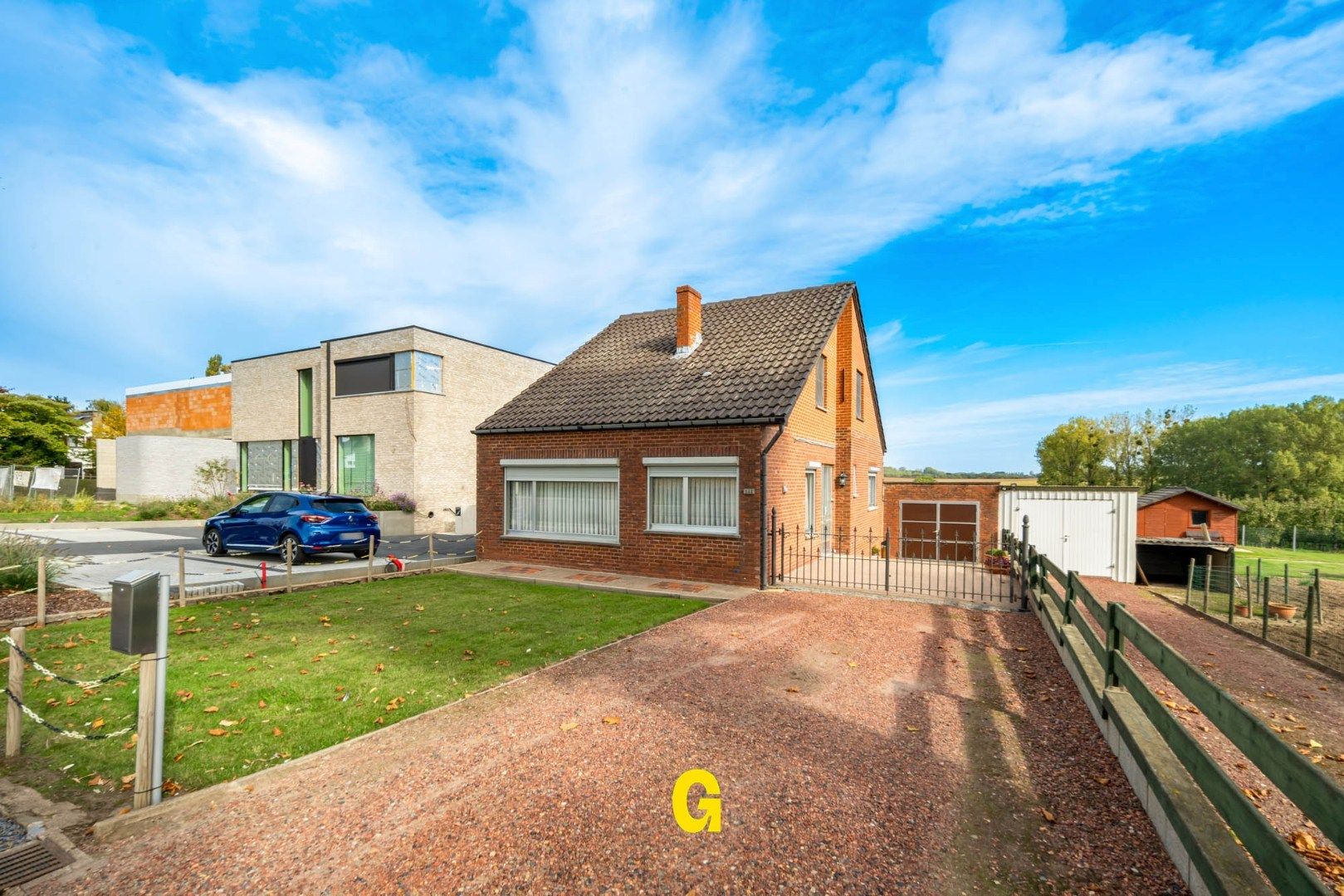 Te renoveren halfopen woning met tuin en ruime weide op 38a62ca, met prachtig verzicht op de achterliggende groene omgeving foto 3