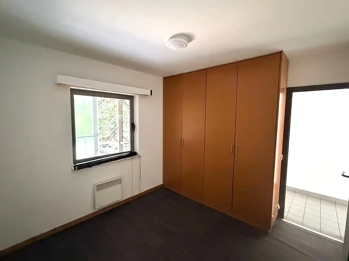 Gunstig gelegen appartement met 1 slaapkamer foto 9