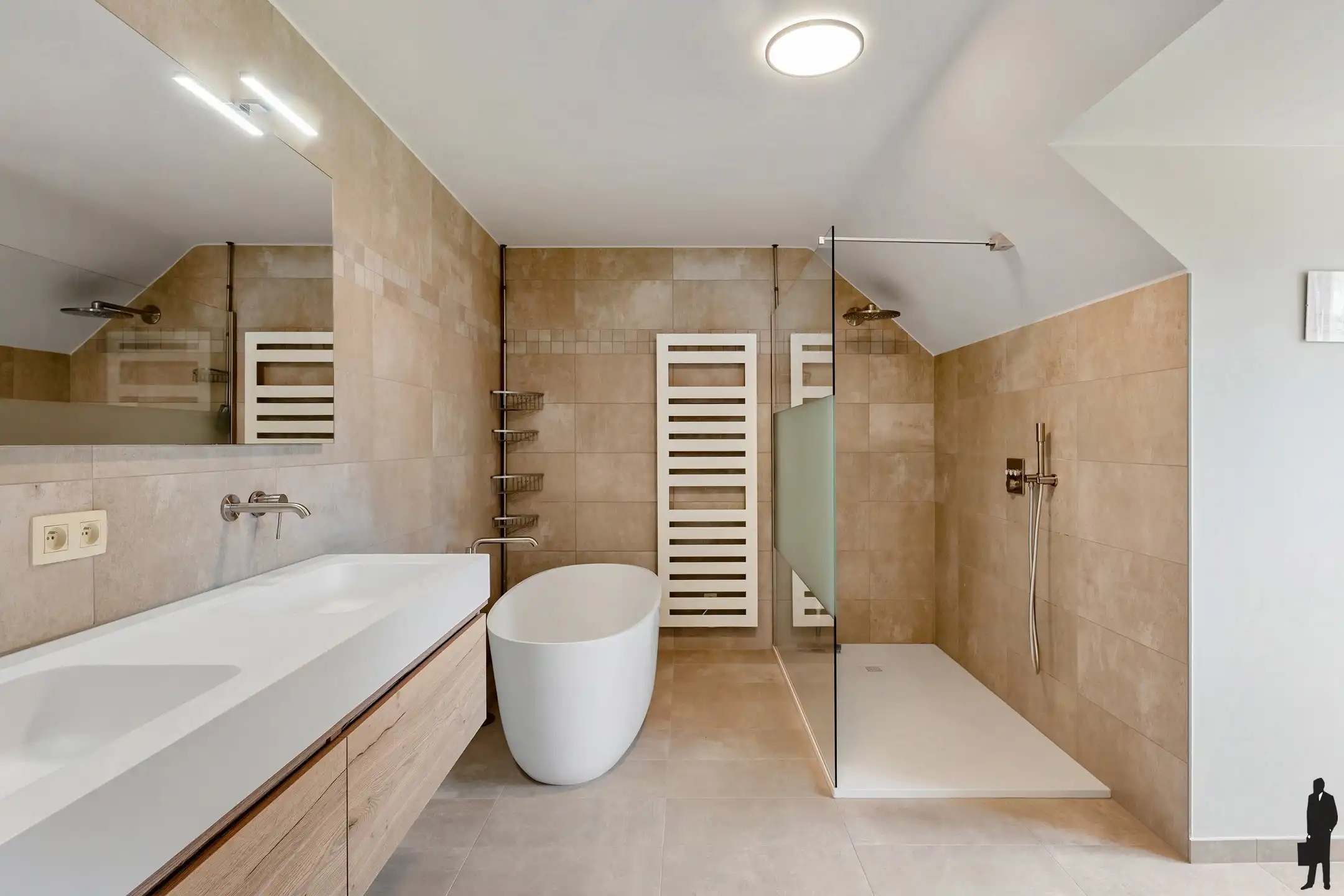 Uitstekend gerenoveerde villa op rustige locatie in Weelde foto 13