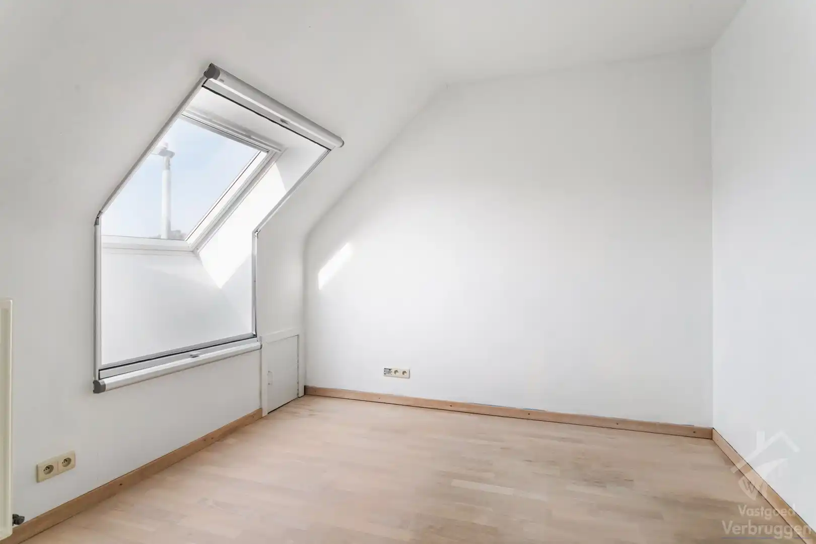 Instapklare moderne woning met 3 slaapkamers, bureau en dubbele garage foto 20
