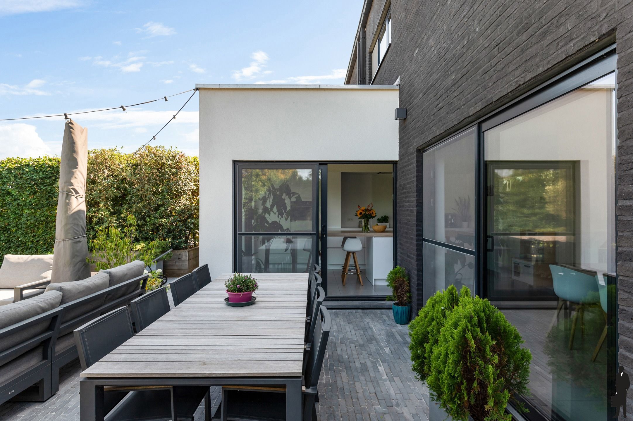 Prachtige energiezuinige woning met 4 slpks, 2 badks en tuin foto 15