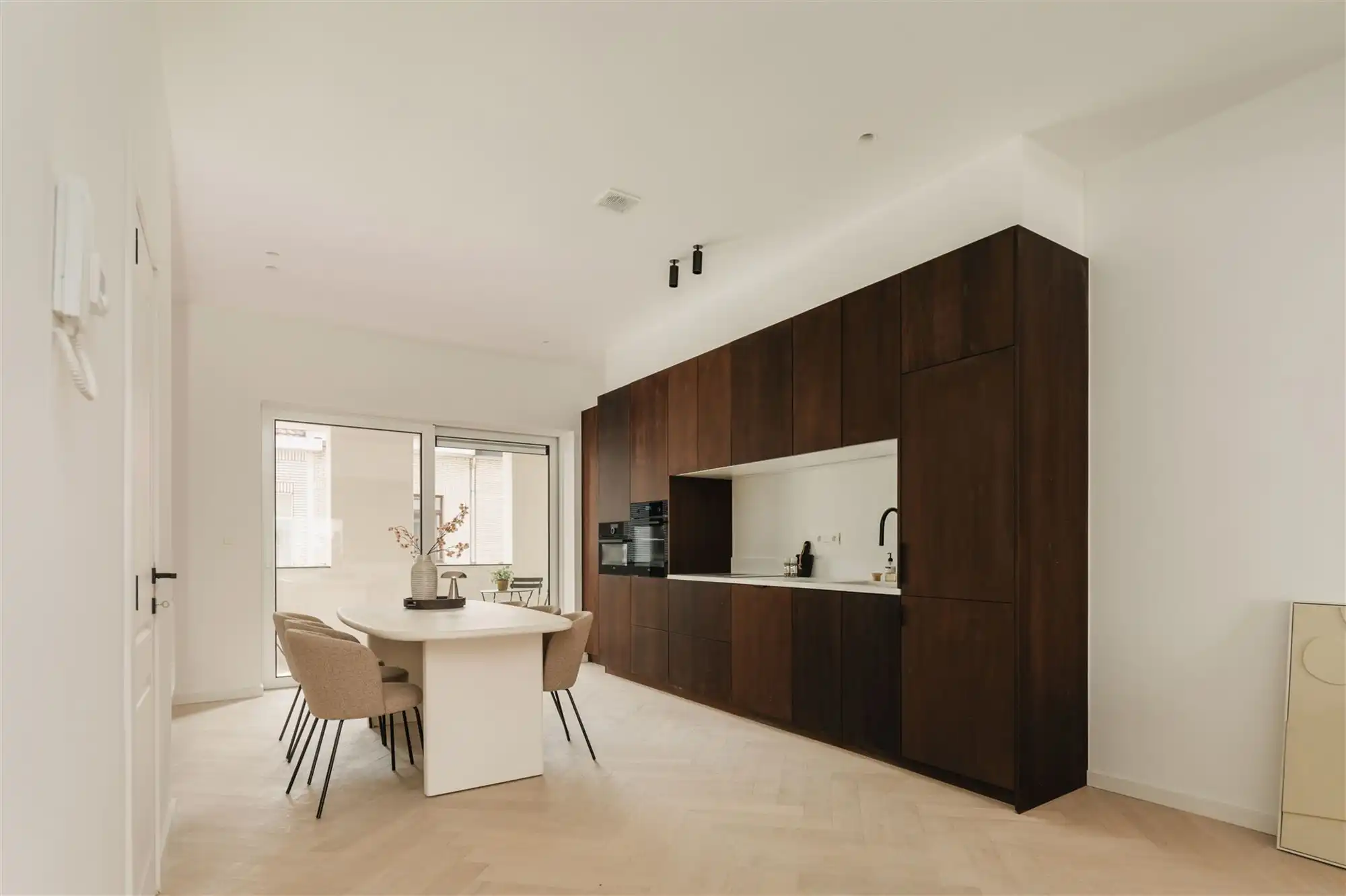 Karaktervol appartement met inpandig terras nabij 't Groen Kwartier foto 7