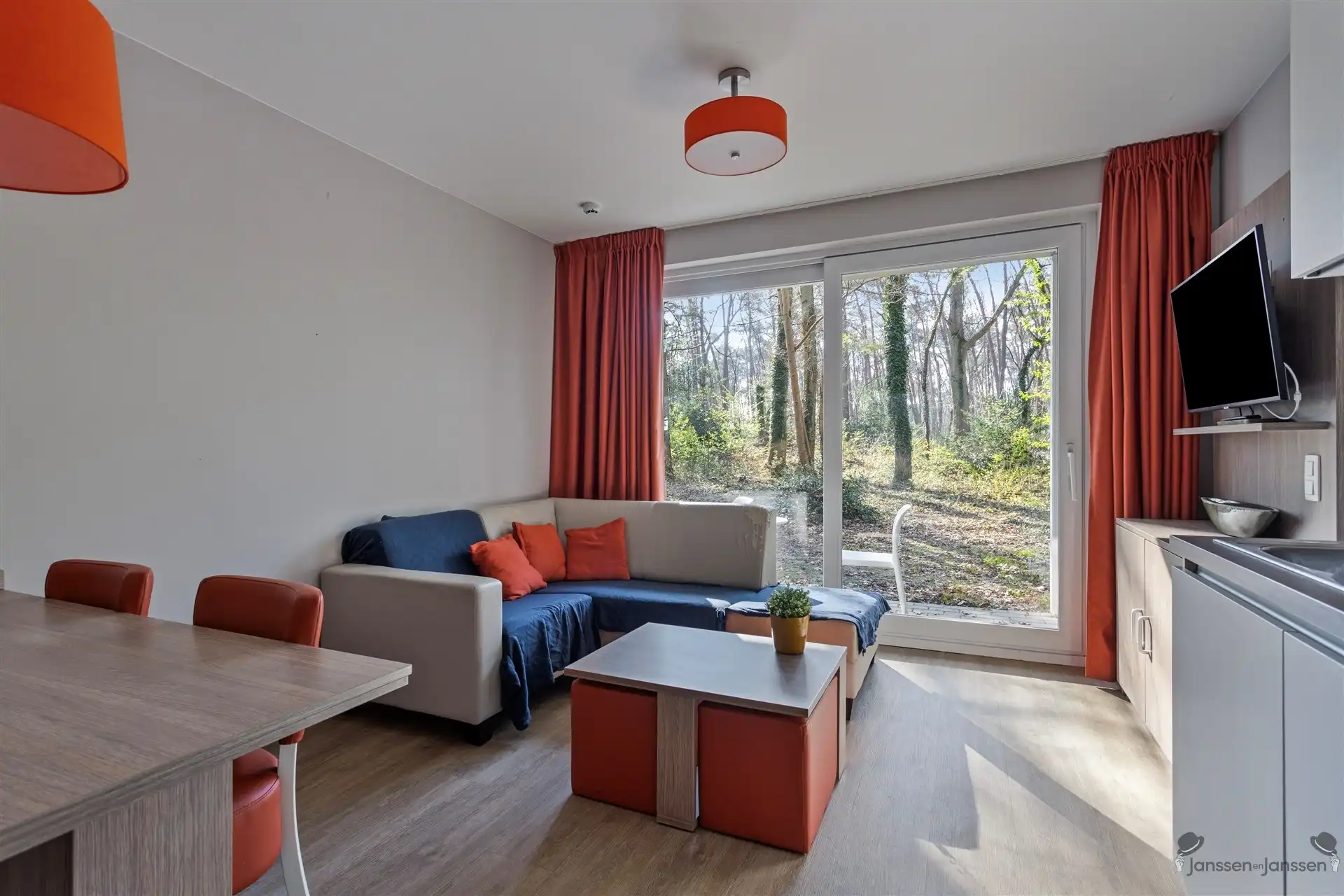 Opbrengsteigendom te koop  foto 3