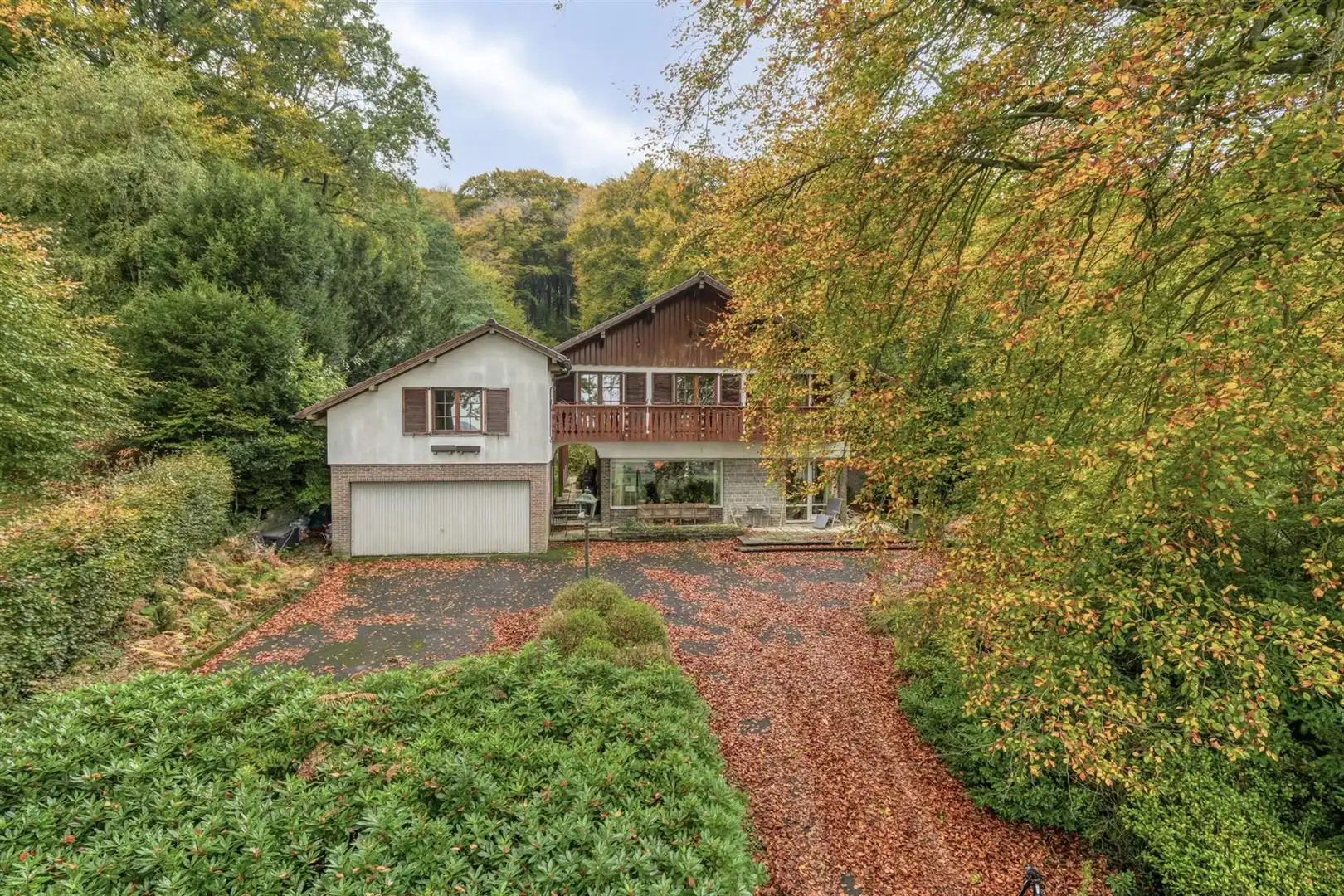 Hoofdfoto van de publicatie: Villa