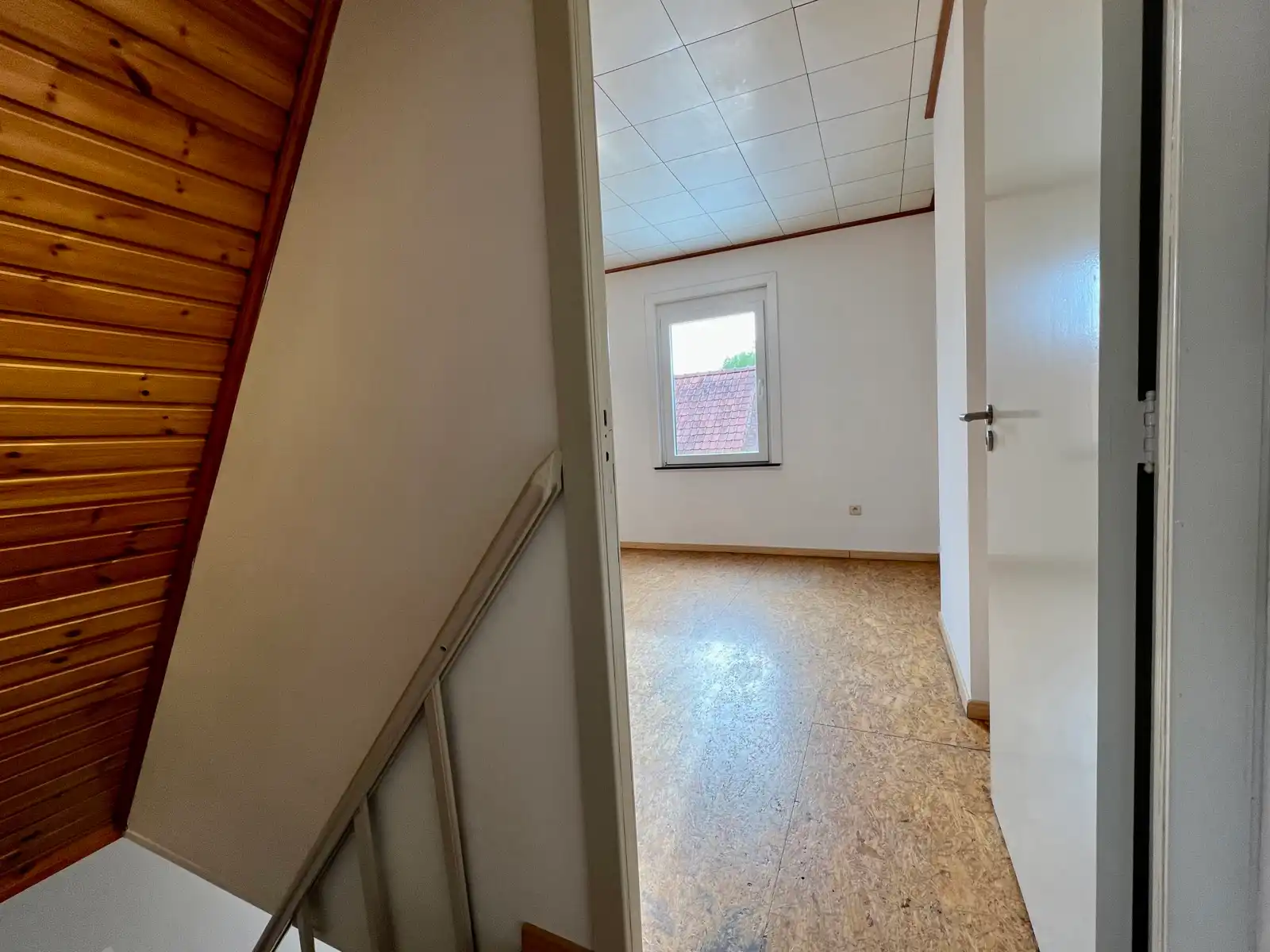 Gerenoveerde woning met super ligging. foto 20