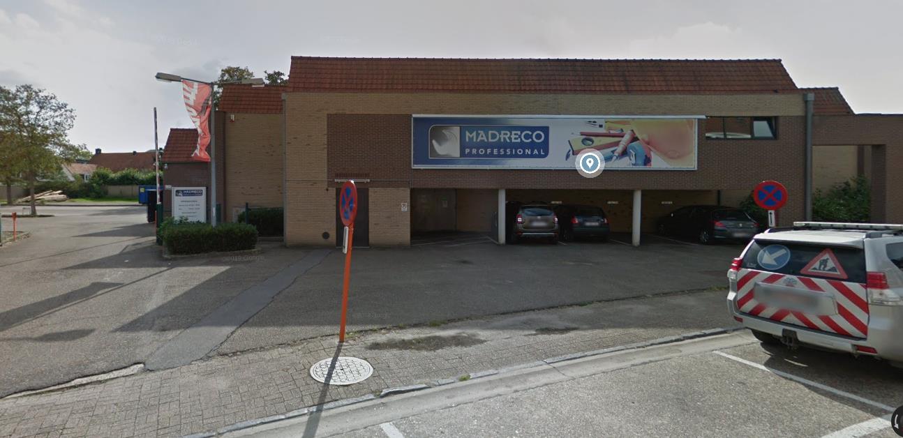 Handelsruimte van 1600m² foto 2