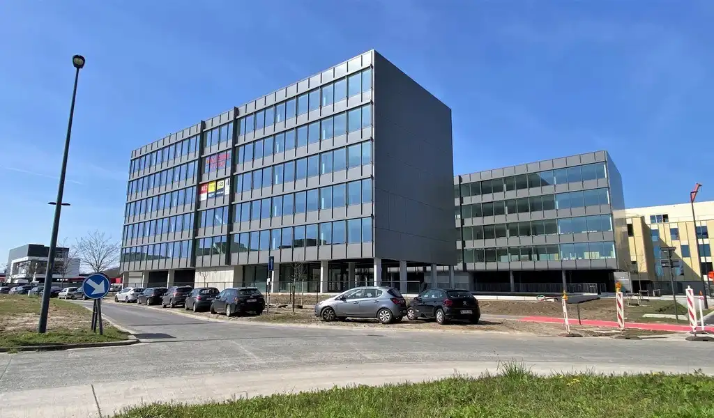 Nieuwbouw kantoren te huur aan The Loop in Gent foto 13