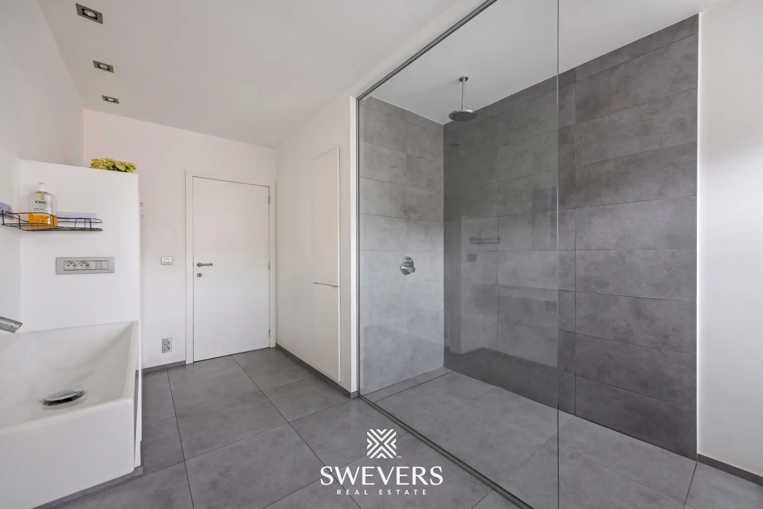 Recente woning op 16are55ca grond met zwembad te Tessenderlo-Ham foto 17