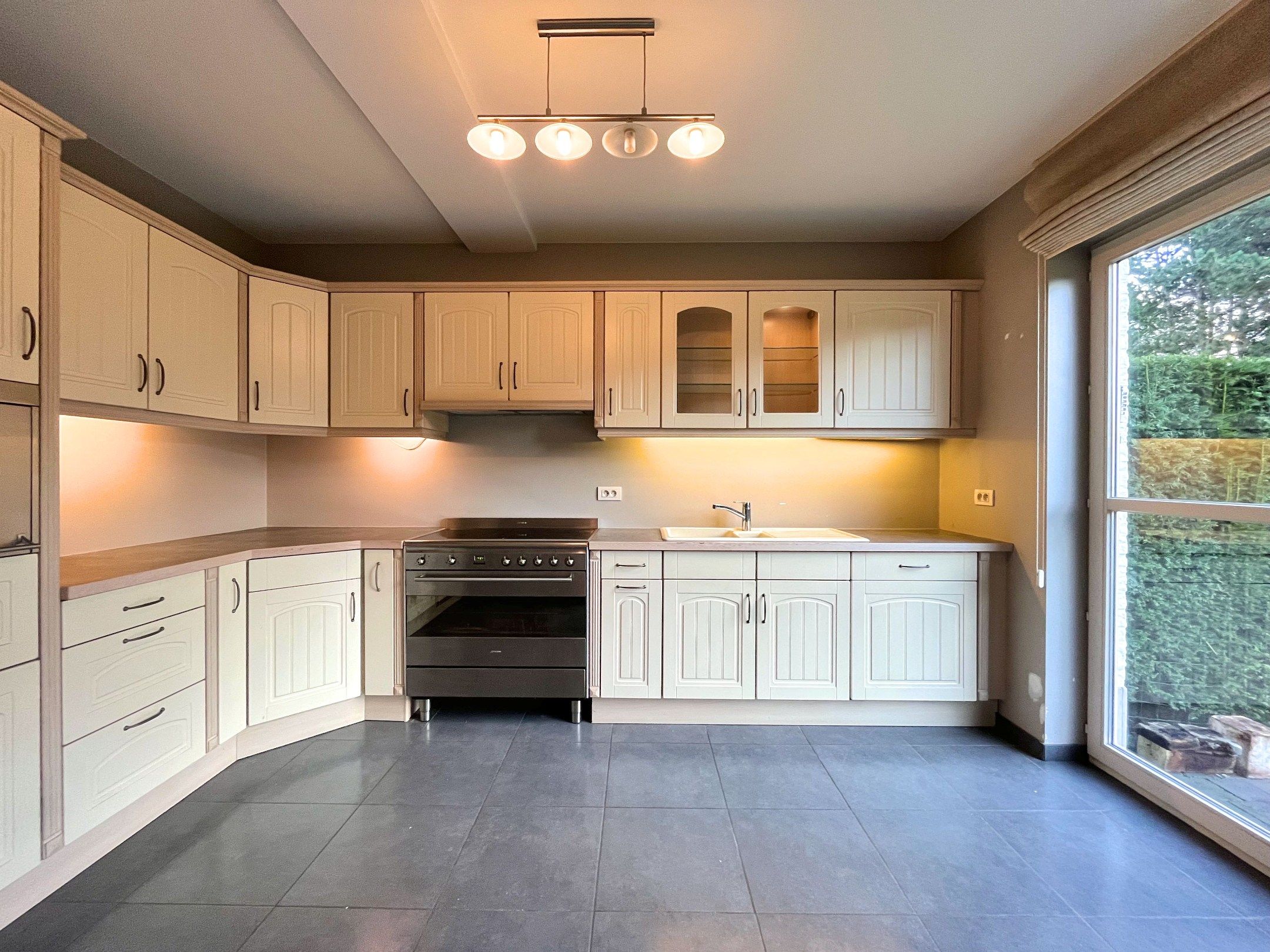 Charmante koppelvilla met dubbele garage te Knokke-Westkapelle foto 8