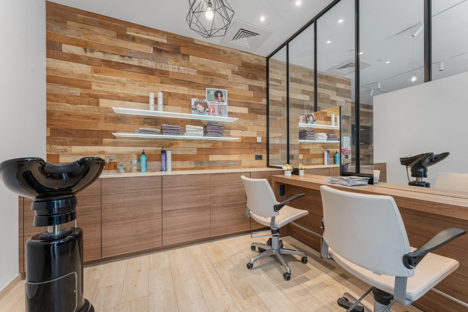 Mooie serviceflat in standingvol gebouw foto 16