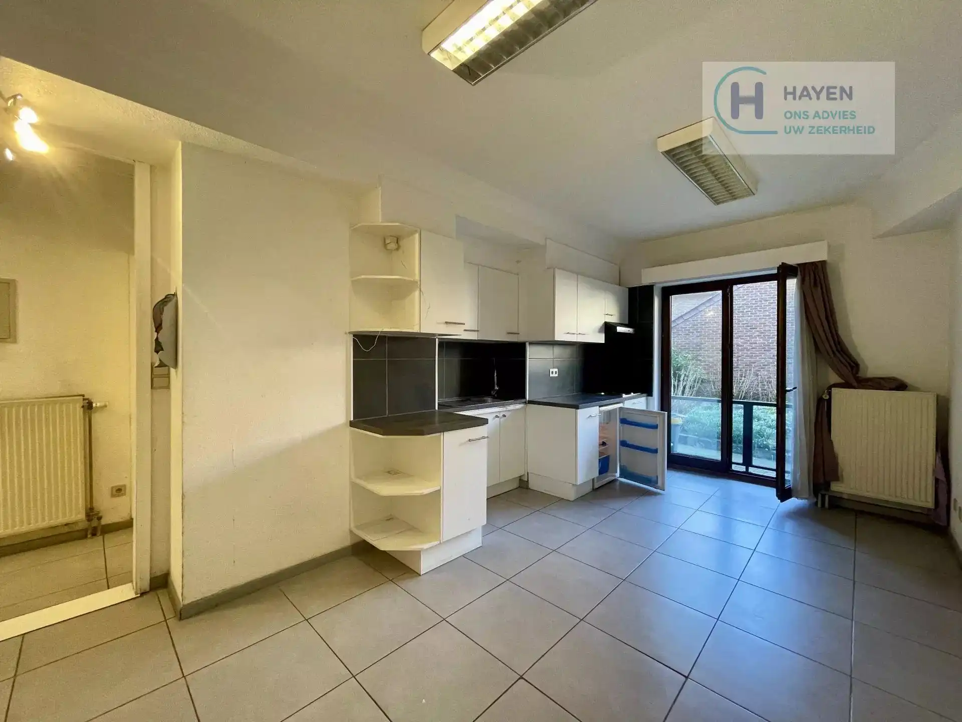 Instapklaar 1-slaapkamerappartement met gezellig balkon in het centrum van Tongeren foto 13