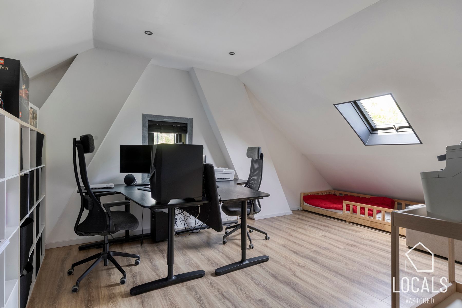 Gerenoveerde Halfopen Bebouwing met tuin in Denderleeuw foto 15