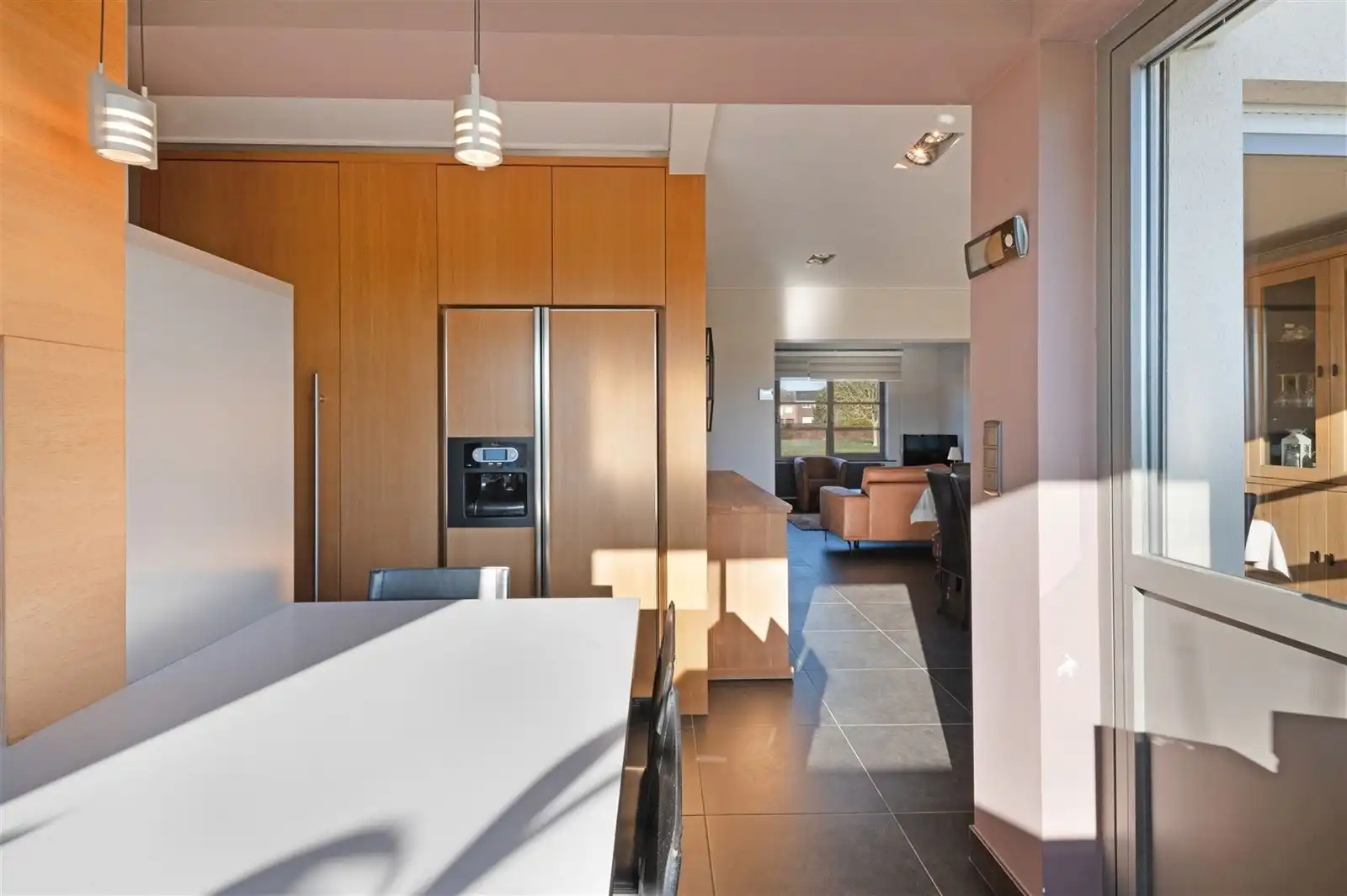 Gezellig gerenoveerde woning op unieke locatie foto 8
