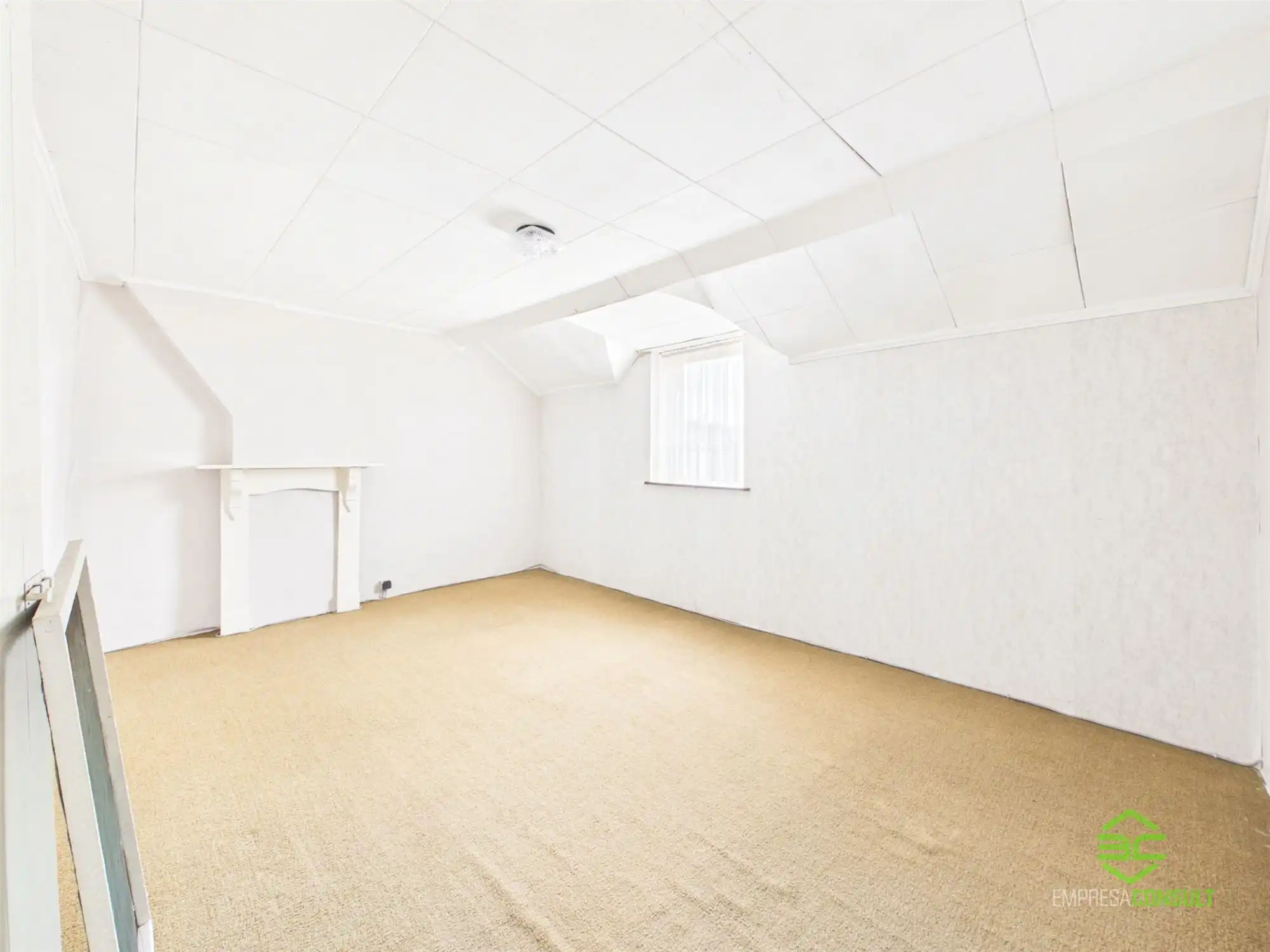 Centraal gelegen te renoveren woning in Kortenbos! foto 18