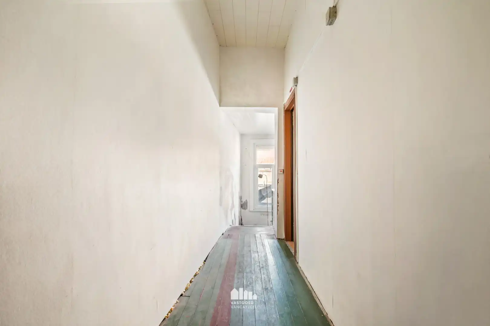 Karaktervolle herenwoning met zonnige stadstuin en smalle, inpandige garage  foto 24