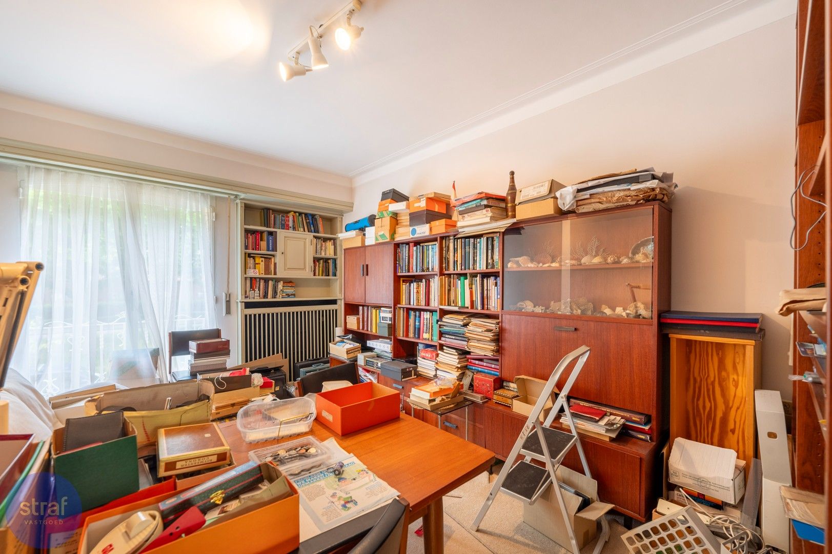Ruime villa met 4 slaapkamers en veel karakter foto 15