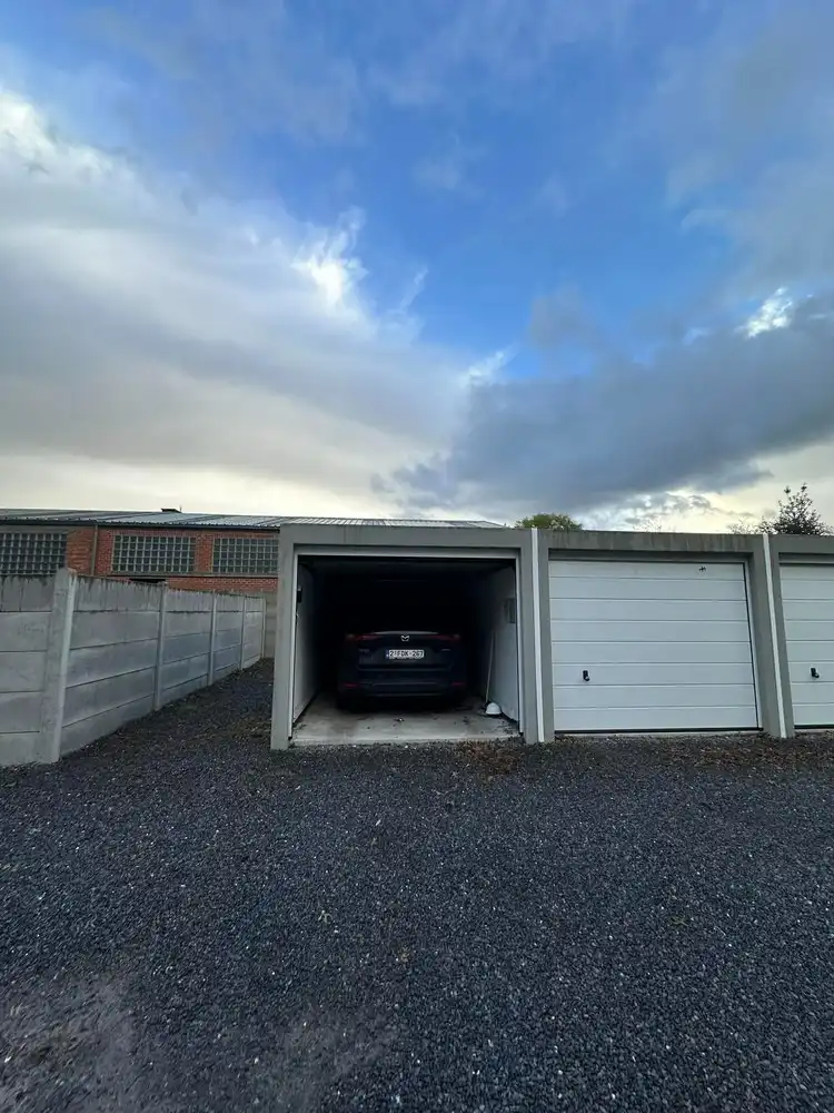 ENERGIEZUINIG GERENOVEERD APP. INCLUSIEF GARAGEBOX EN KELDER NABIJ LEO DE BETHUNELAAN foto 17