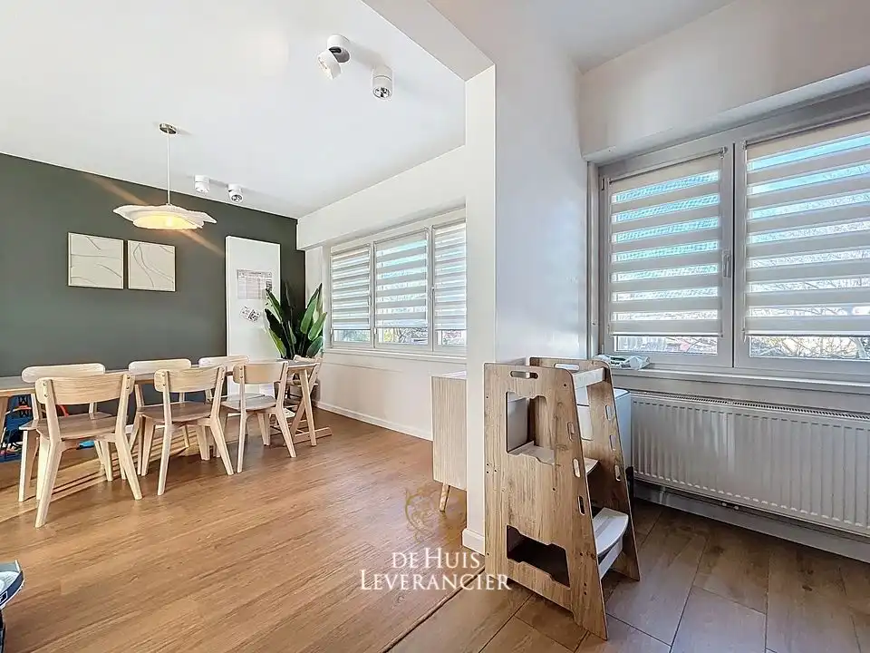 Lichtrijk wonen in de gegeerde Altena-wijk: Een instapklare thuis waar comfort en locatie elkaar ontmoeten foto 24