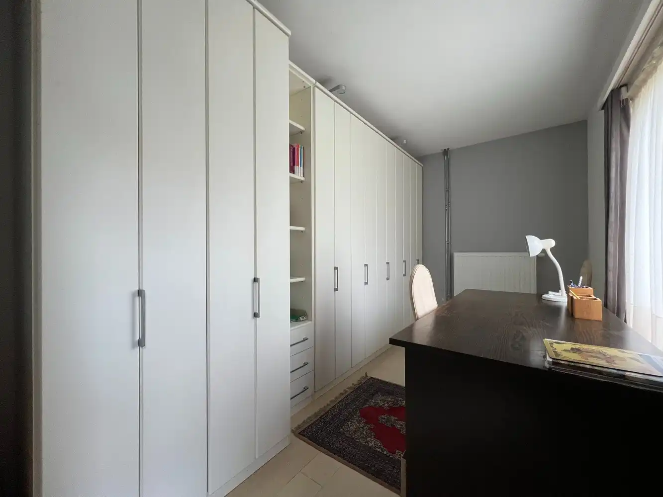 Ruime gezinswoning met zonnige tuin foto 2