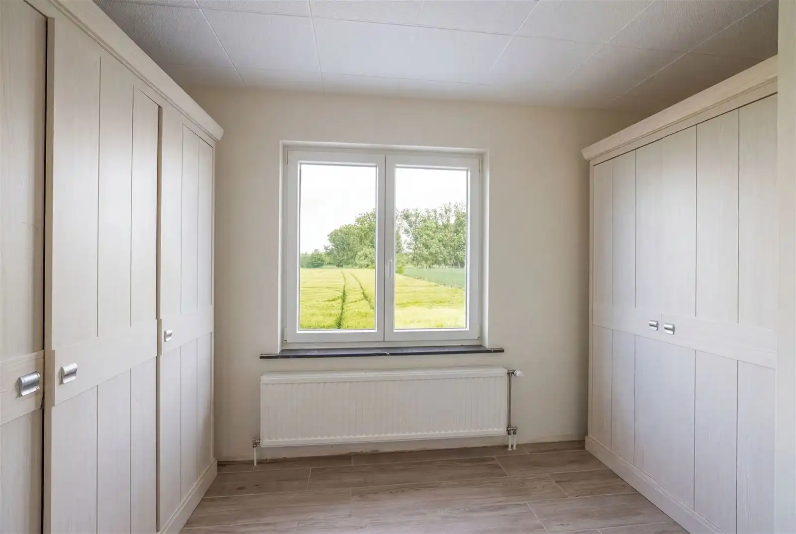 Gerenoveerde gezinswoning met tuin nabij centrum foto 18