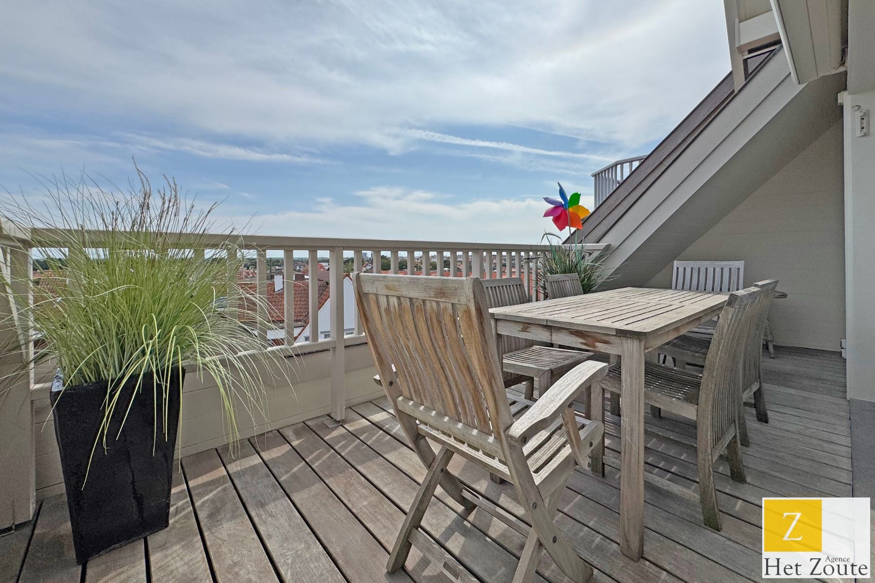 Gemeubeld Penthouse in het hart van het Zoute foto 21