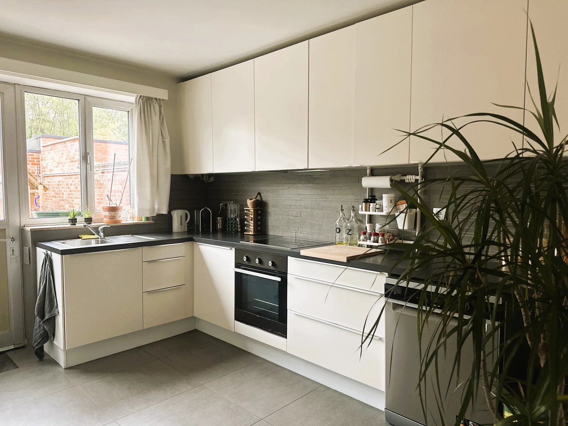 Te Huur: Comfortabel Appartement in Diepenbeek, België foto 7