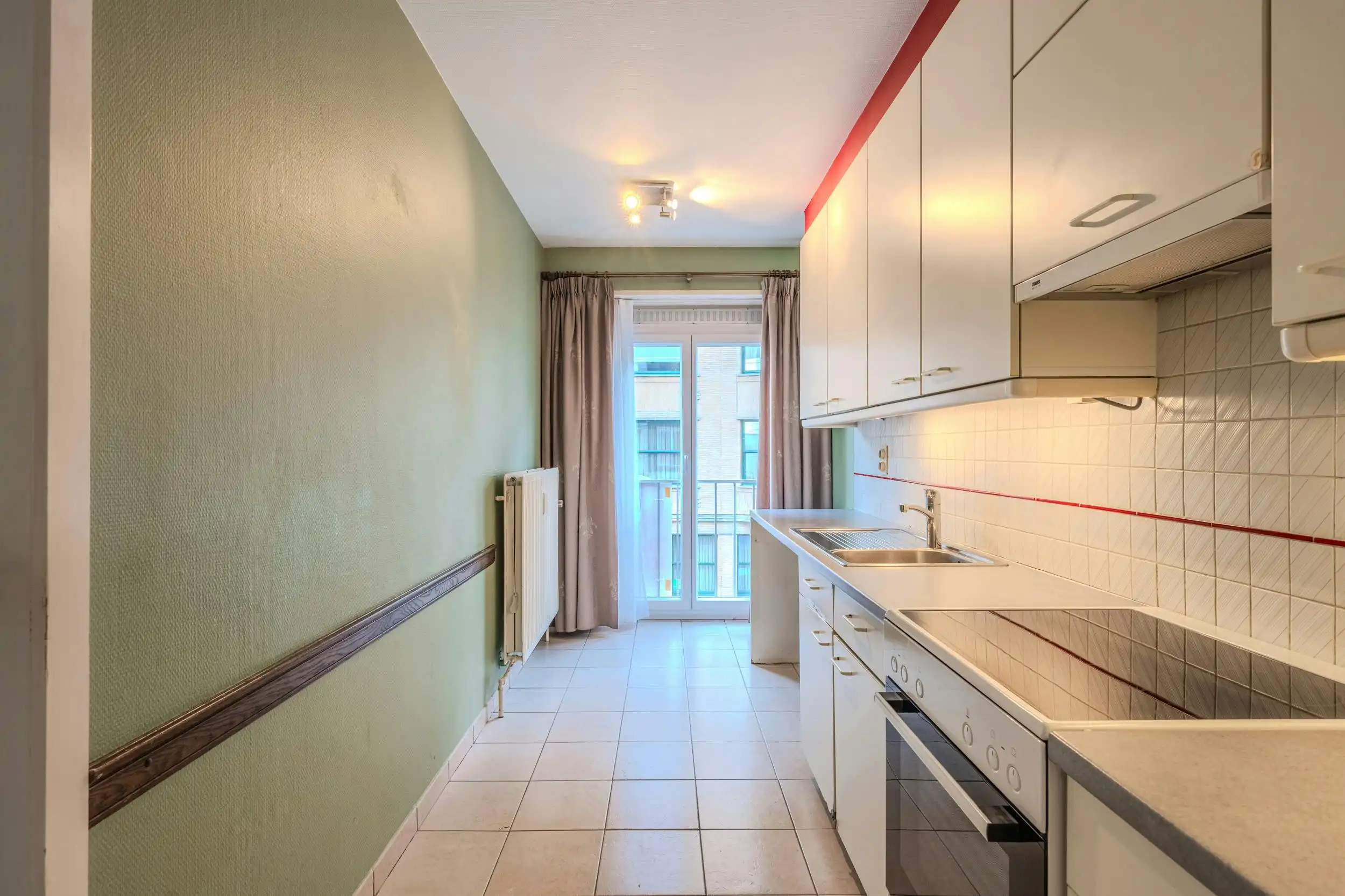 Ruim 3-slaapkamerappartement (131m²) te centrum Oostende foto 6