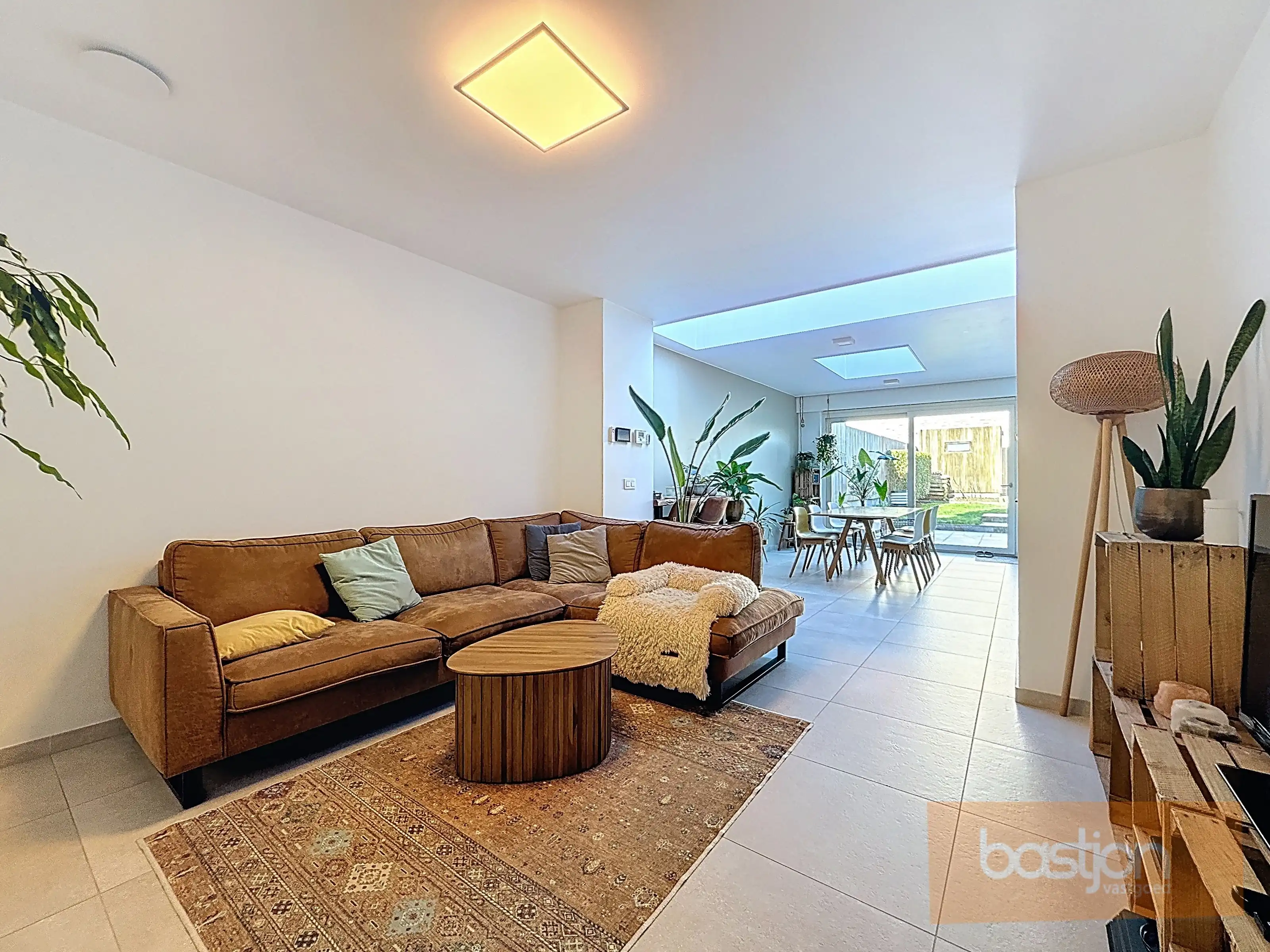 Energiezuinige woning voorzien van alle comfort. foto {{pictureIndex}}