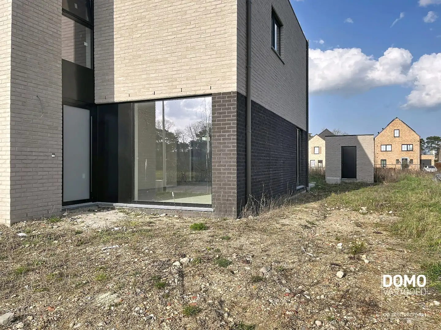 MODERNE NIEUWBOUWWONING CASCO PLUS MET 3 SLAAPKAMERS foto 25
