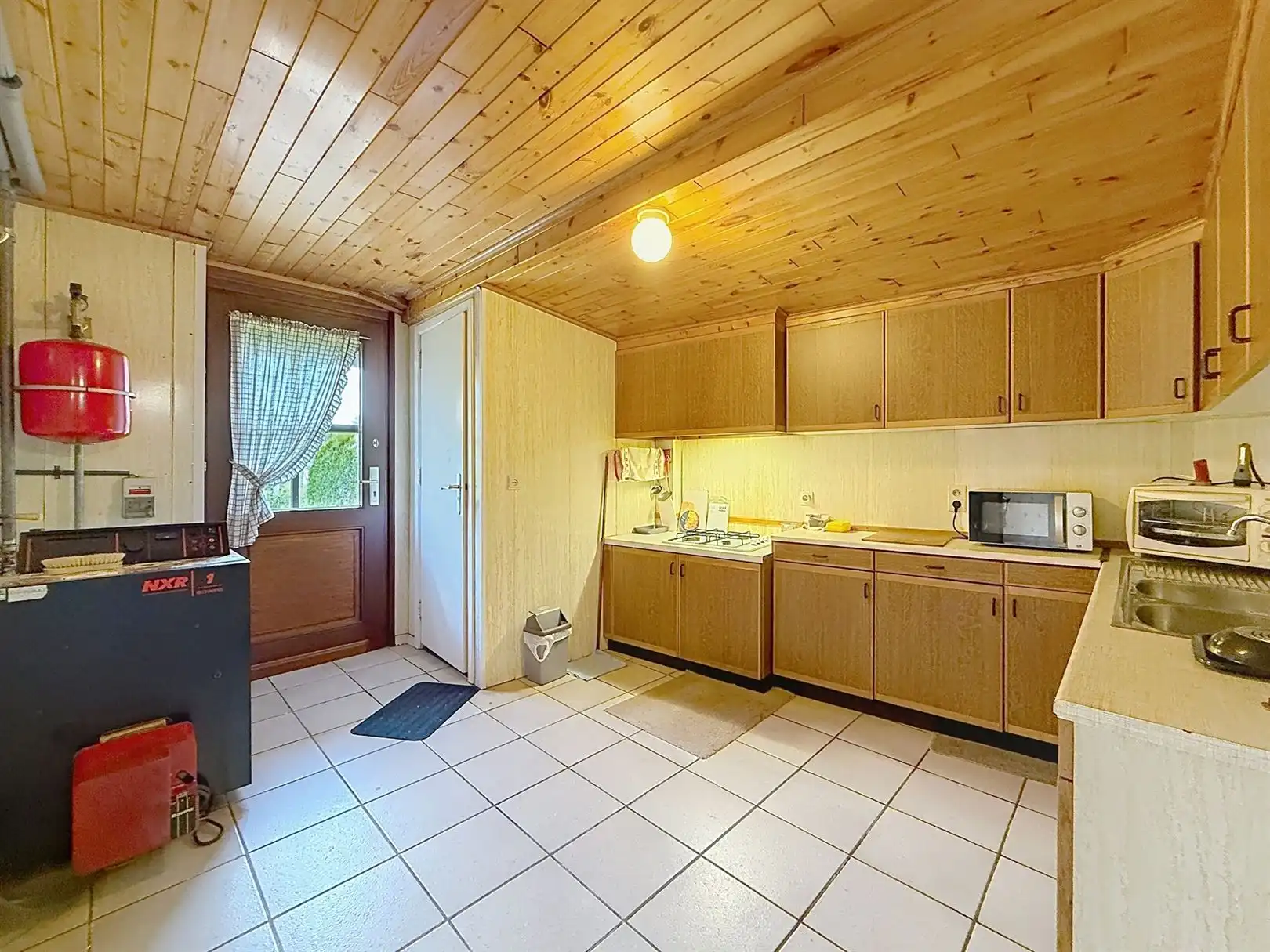 Voormalige hoeve met aanbouw en tuin, 26a 01ca foto 48