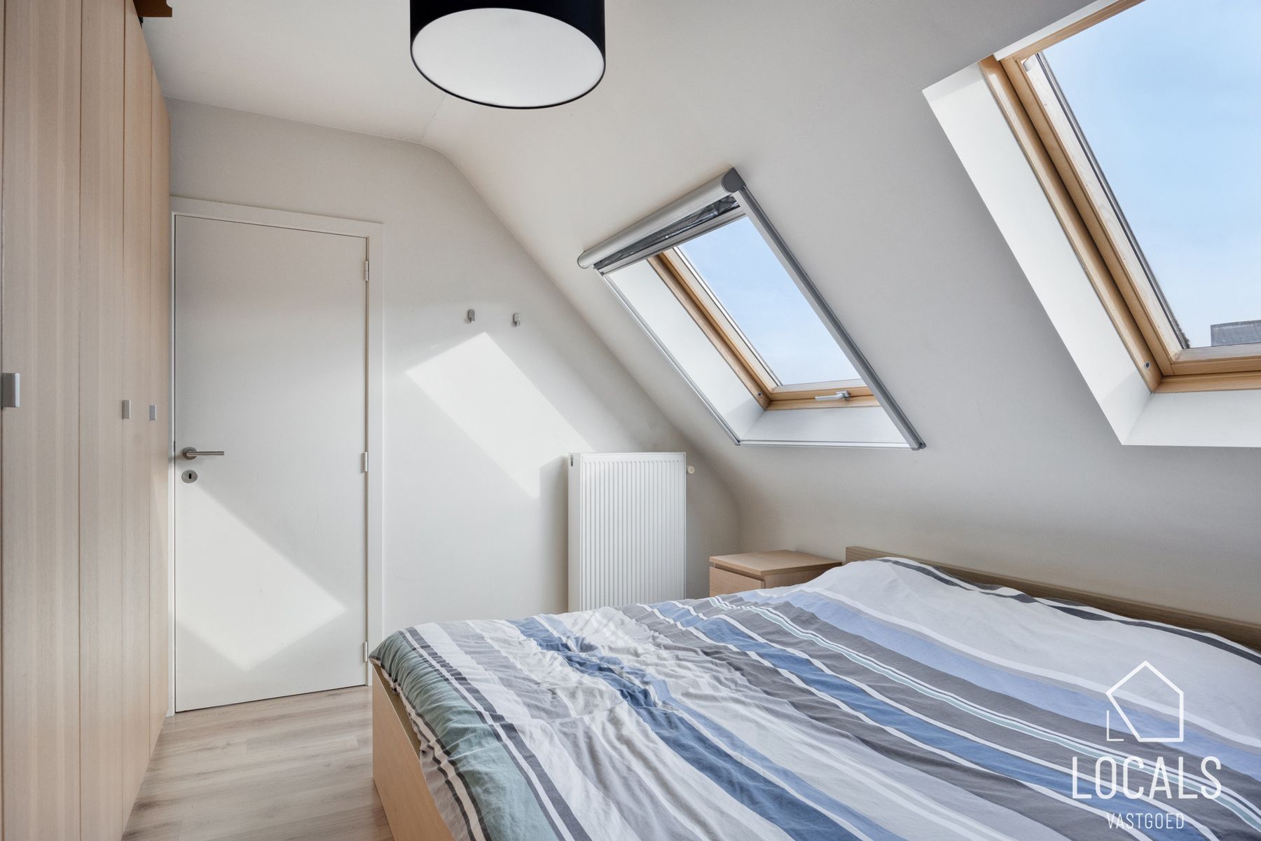 Instapklare 2-slaapkamer penthouse met staanplaats in Ninove foto 14